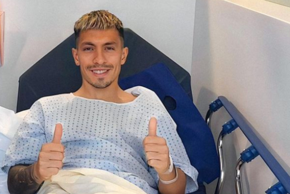Manchester United defender Lisandro Martinez undergoes surgery on season-ending foot injury