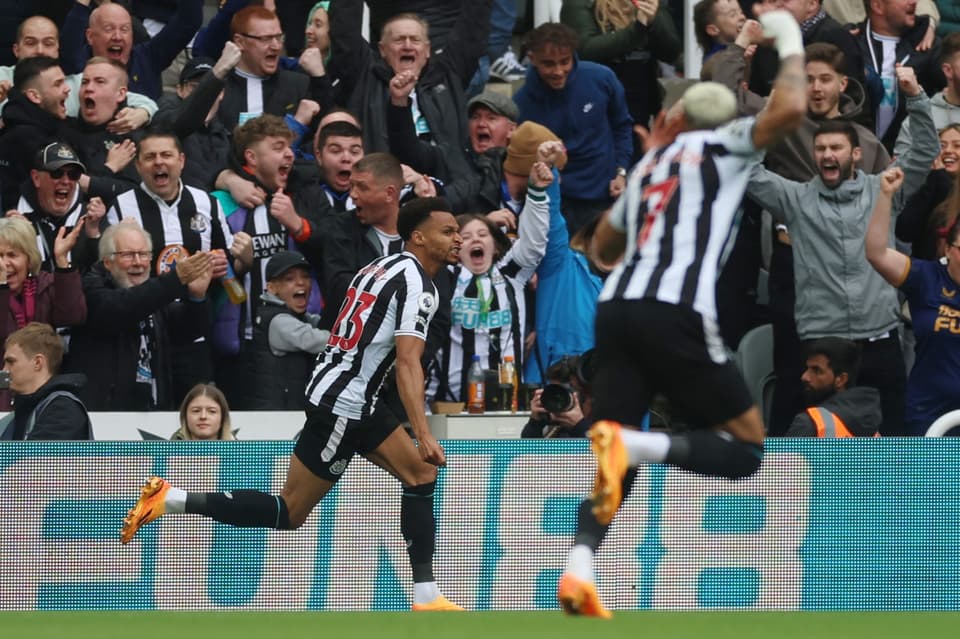 Premier League - Newcastle United v Tottenham Hotspur