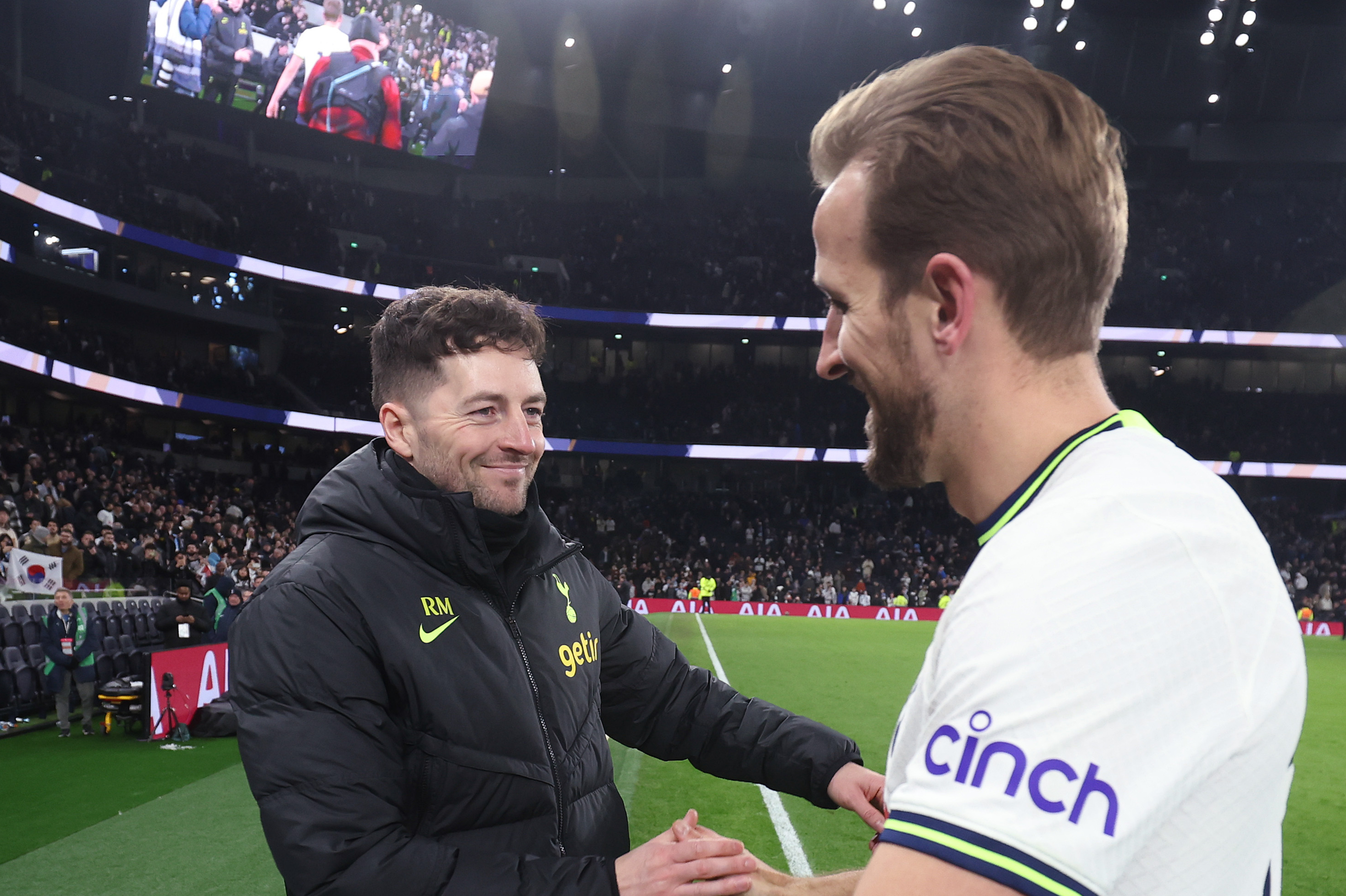 Harry Kane hails ‘great’ Ryan Mason impact and demands Tottenham ‘be brave’ in Liverpool challenge
