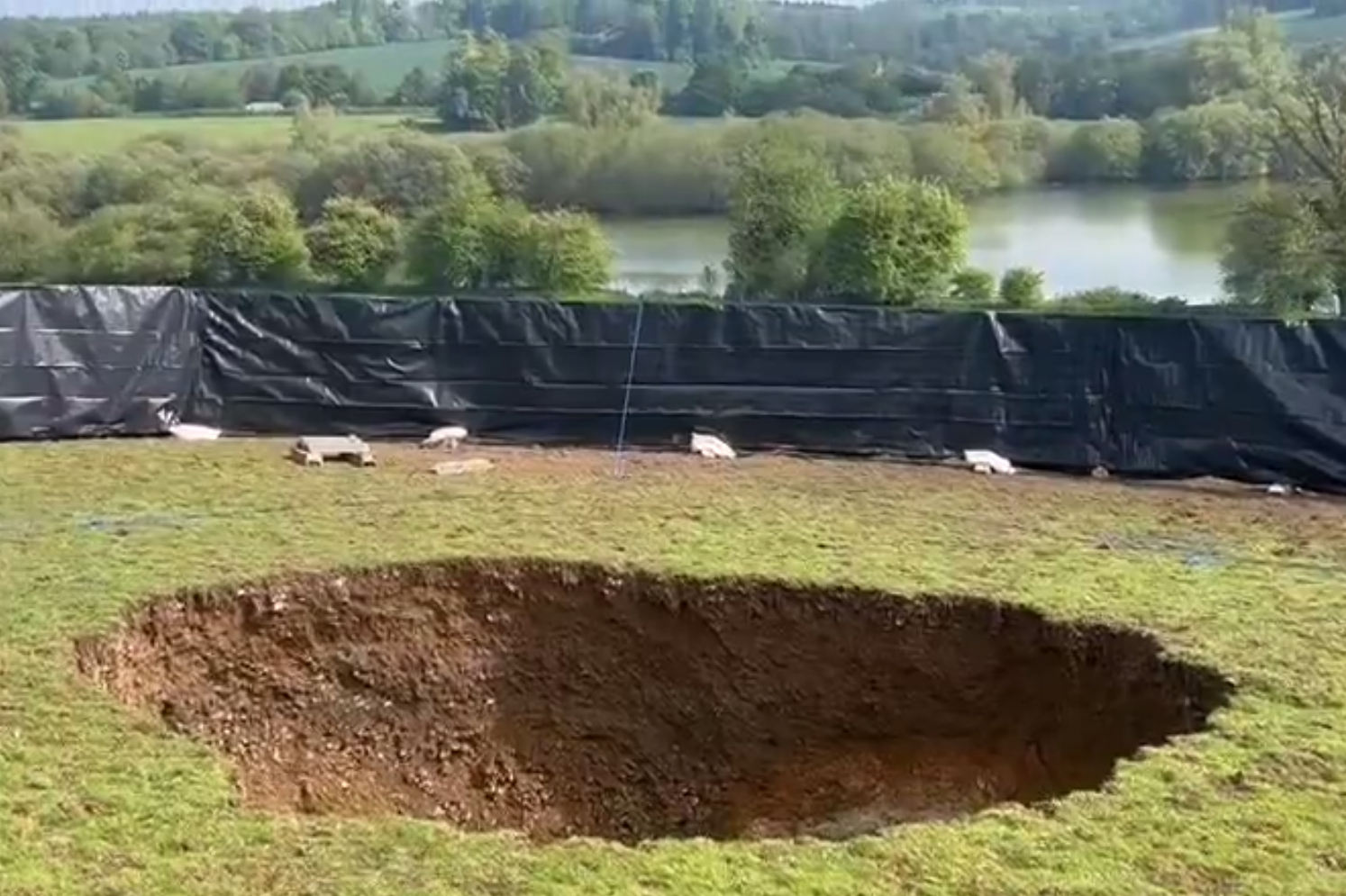 Large hole opens up above HS2 tunnel in Buckinghamshire