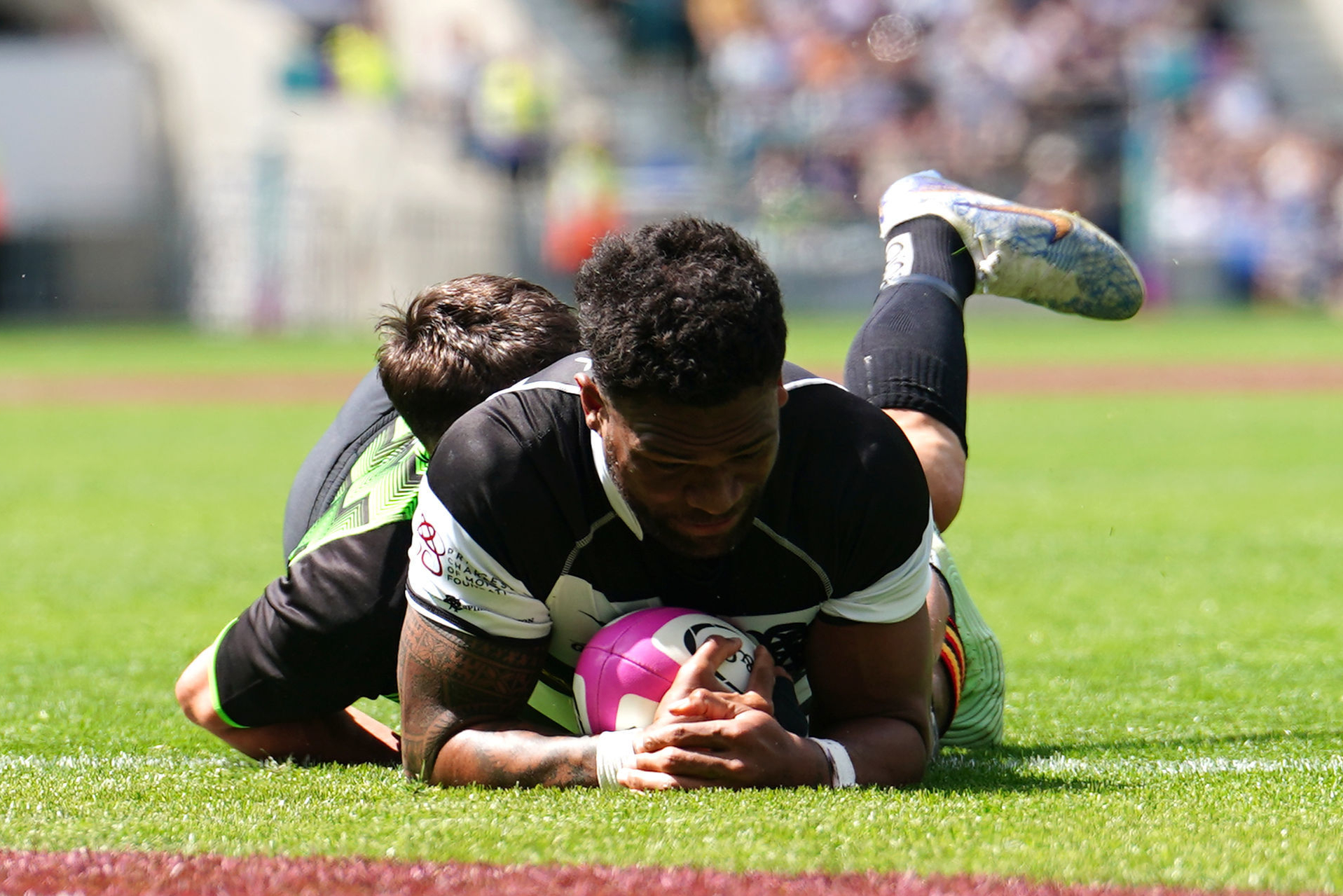 Barbarians 48-42 World XV: Seta Tamanivalu bags brace as Eddie Jones wins on Twickenham return