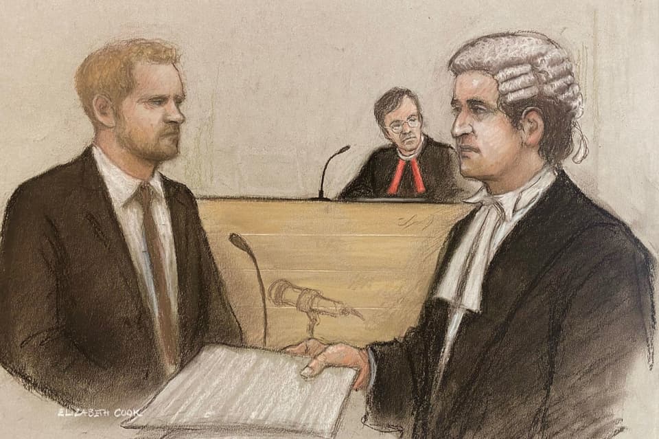 MGN phone hacking trial