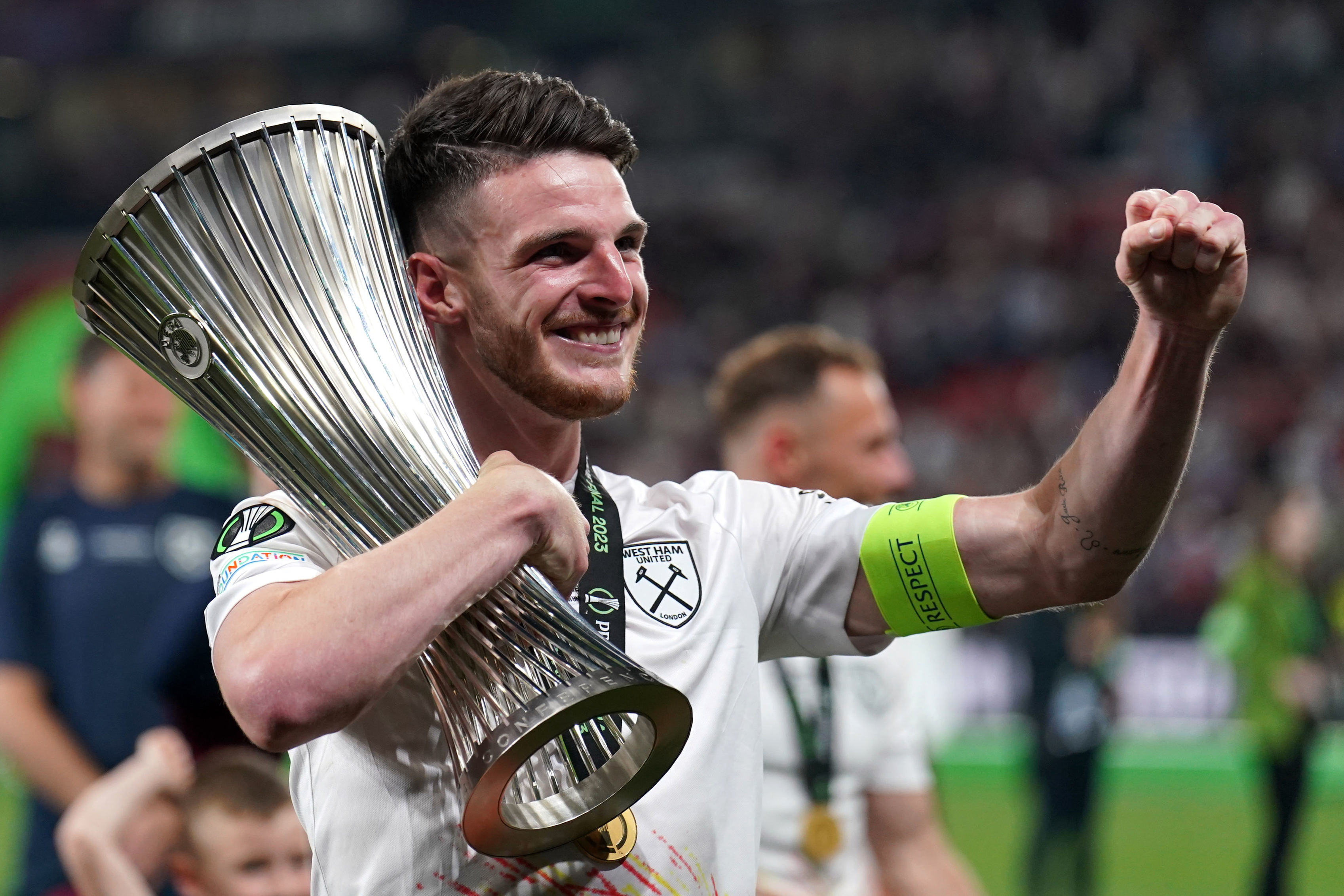 West Ham confirm Declan Rice ‘wants to leave’ as Arsenal prepare club-record bid