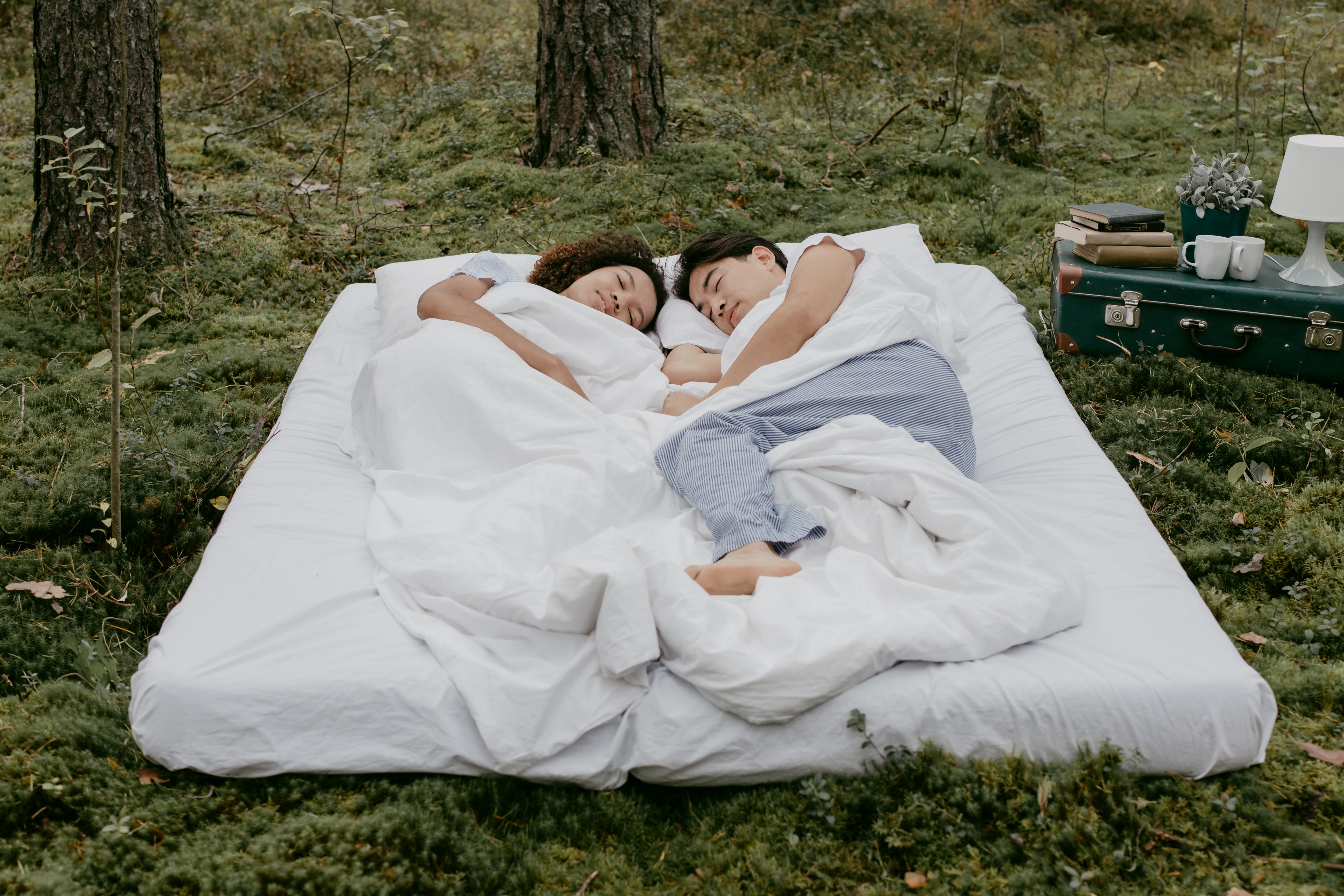 Best camping mattress: top foam roll mats and air beds for outdoor adventures