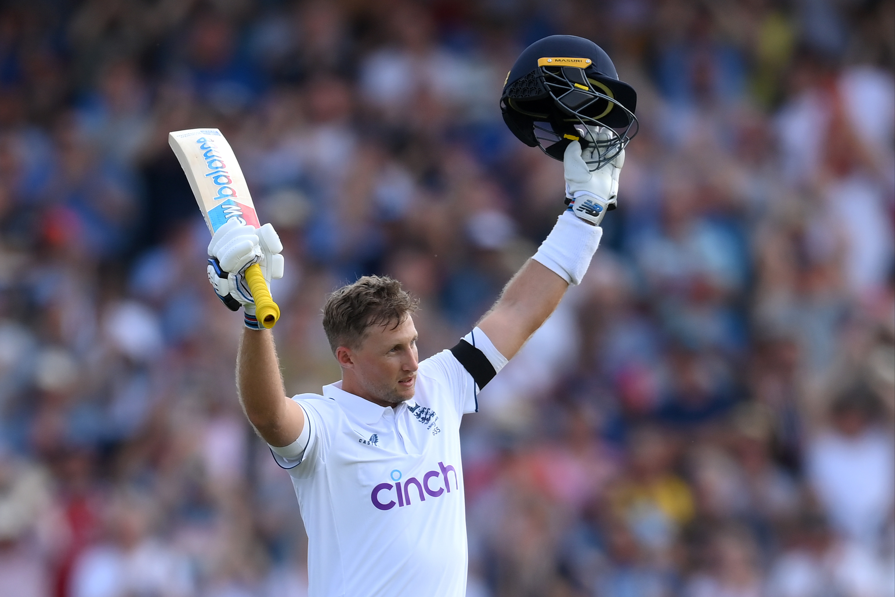 The Ashes: Joe Root ends long wait for century against Australia on thrilling opening day