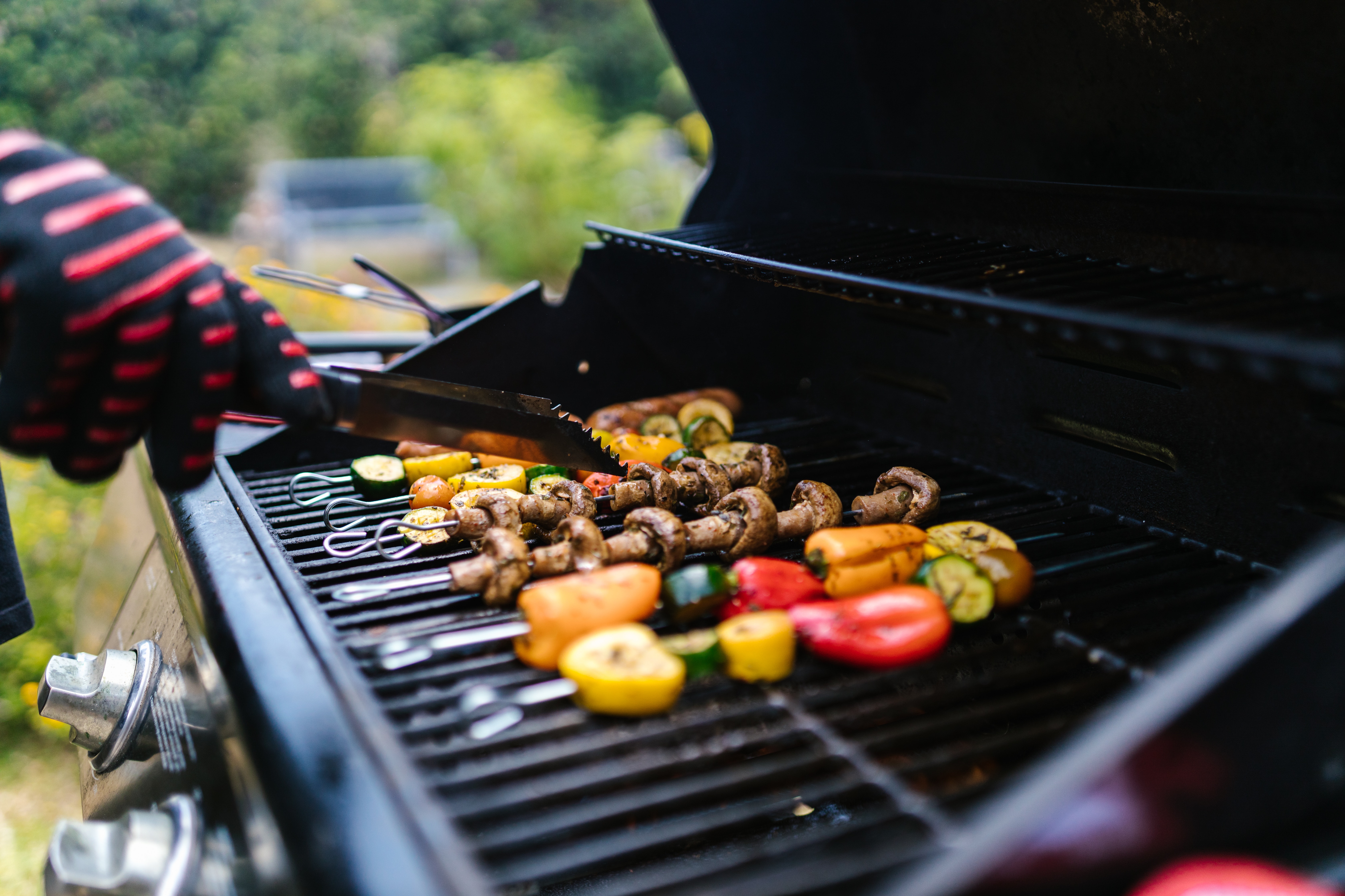 Best gas canisters and charcoal for BBQs to order online