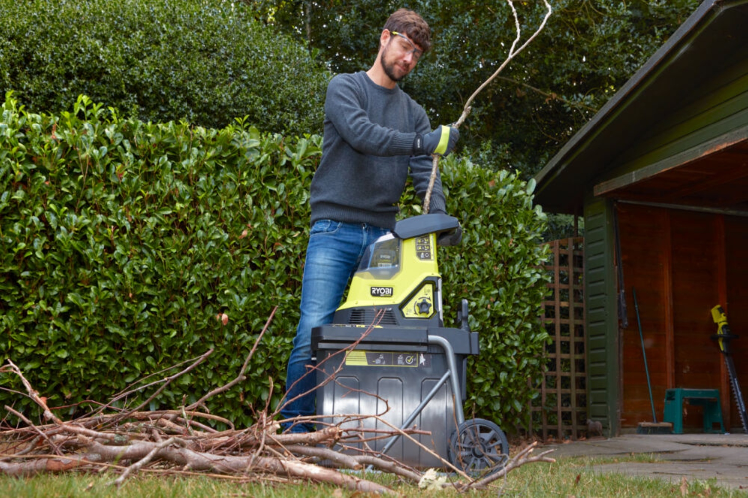 Best garden shredders for mulching garden waste tried and tested