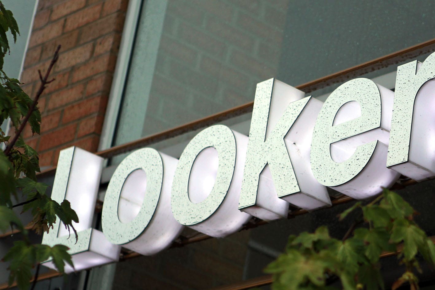 Lookers agrees half-billion pound takeover by Canadian firm