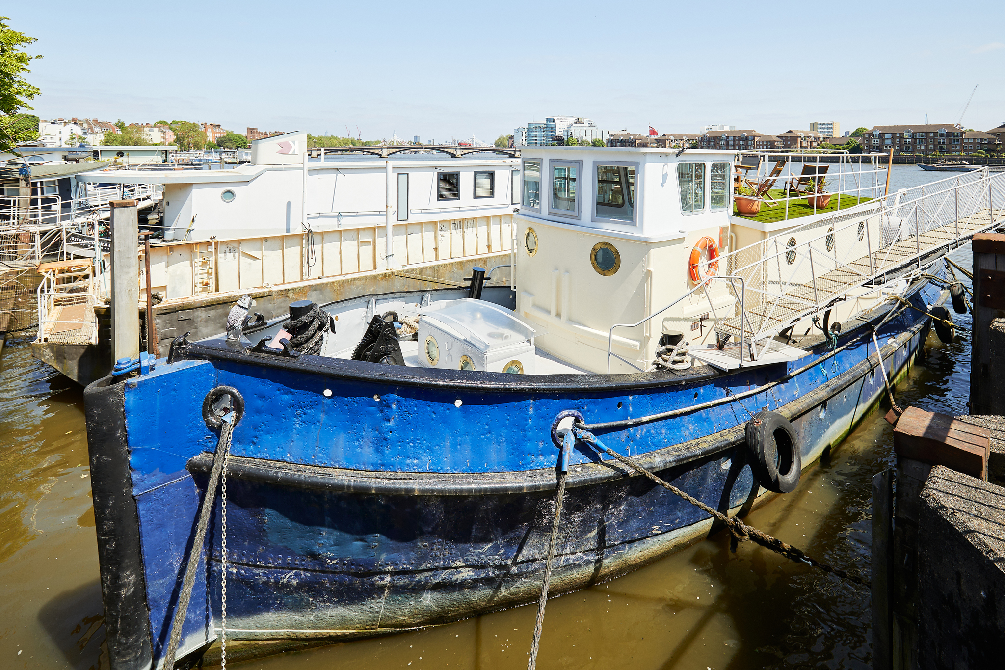 Fossa II boat
