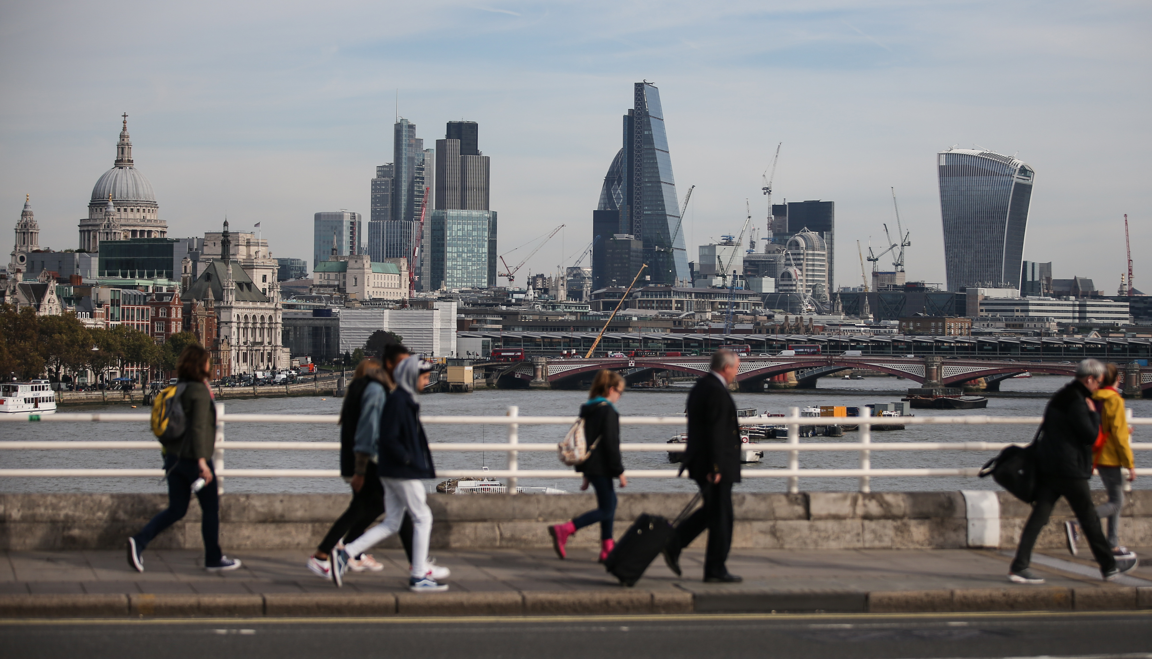 TOPSHOT-BRITAIN-ECONOMY-GROWTH-INDICATOR-BREXIT-POLITICS