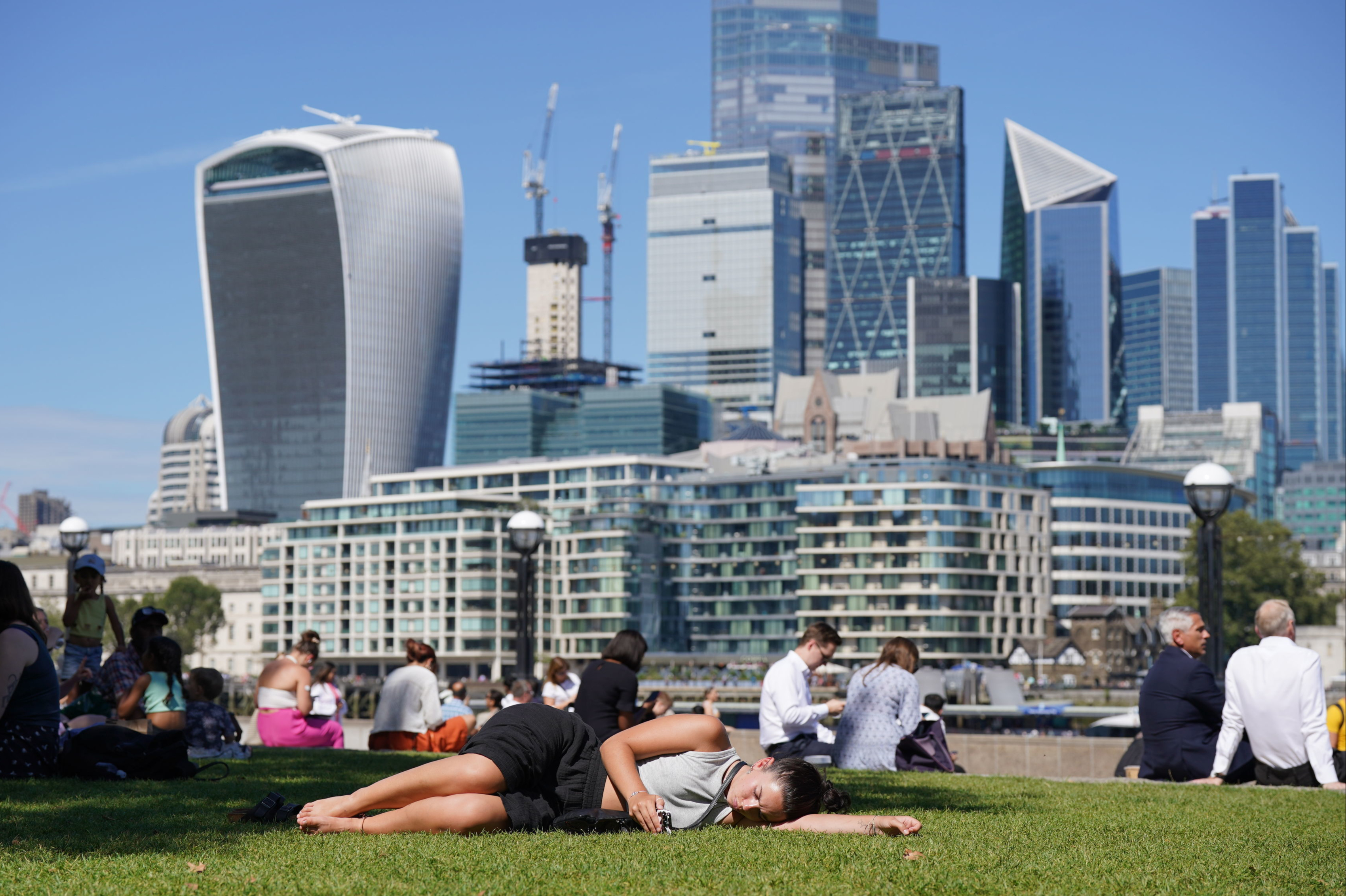 Amber heat health alert issued across England as heatwave brings 30C-plus temperatures