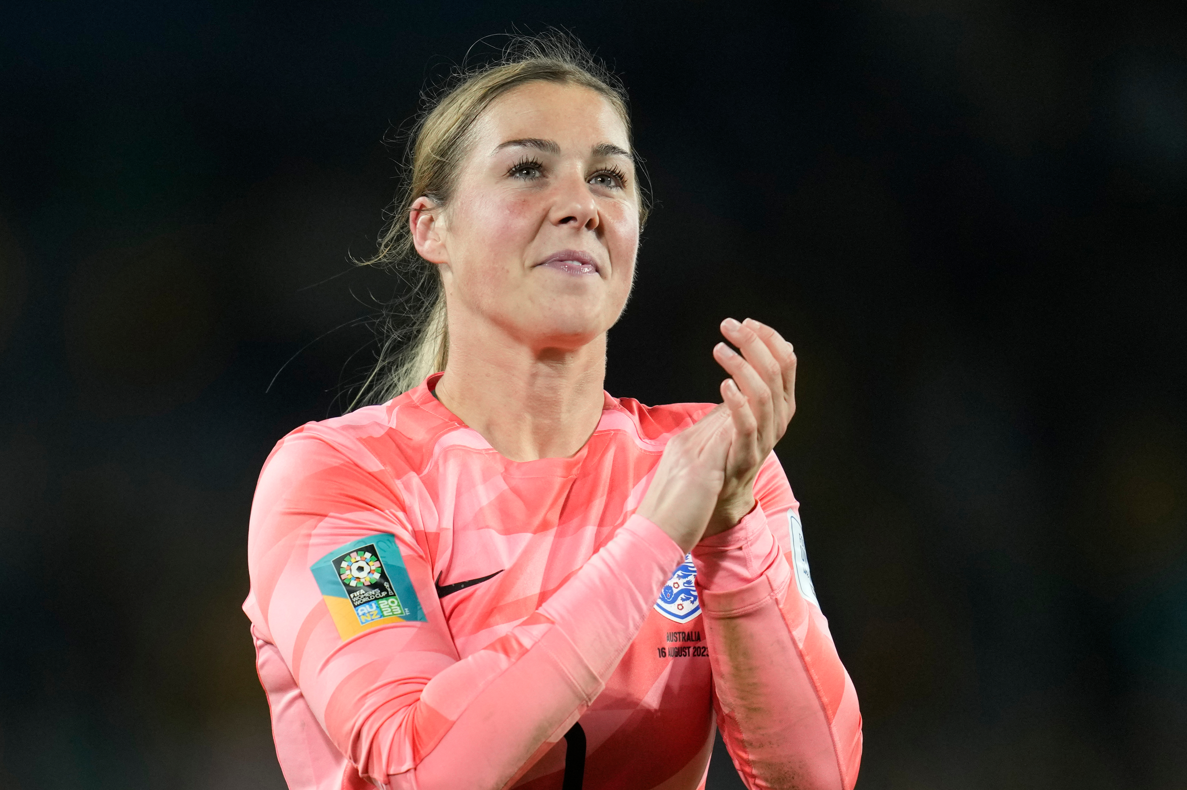Arsenal won’t give up on Mary Earps deal with Manchester United adamant over transfer stance