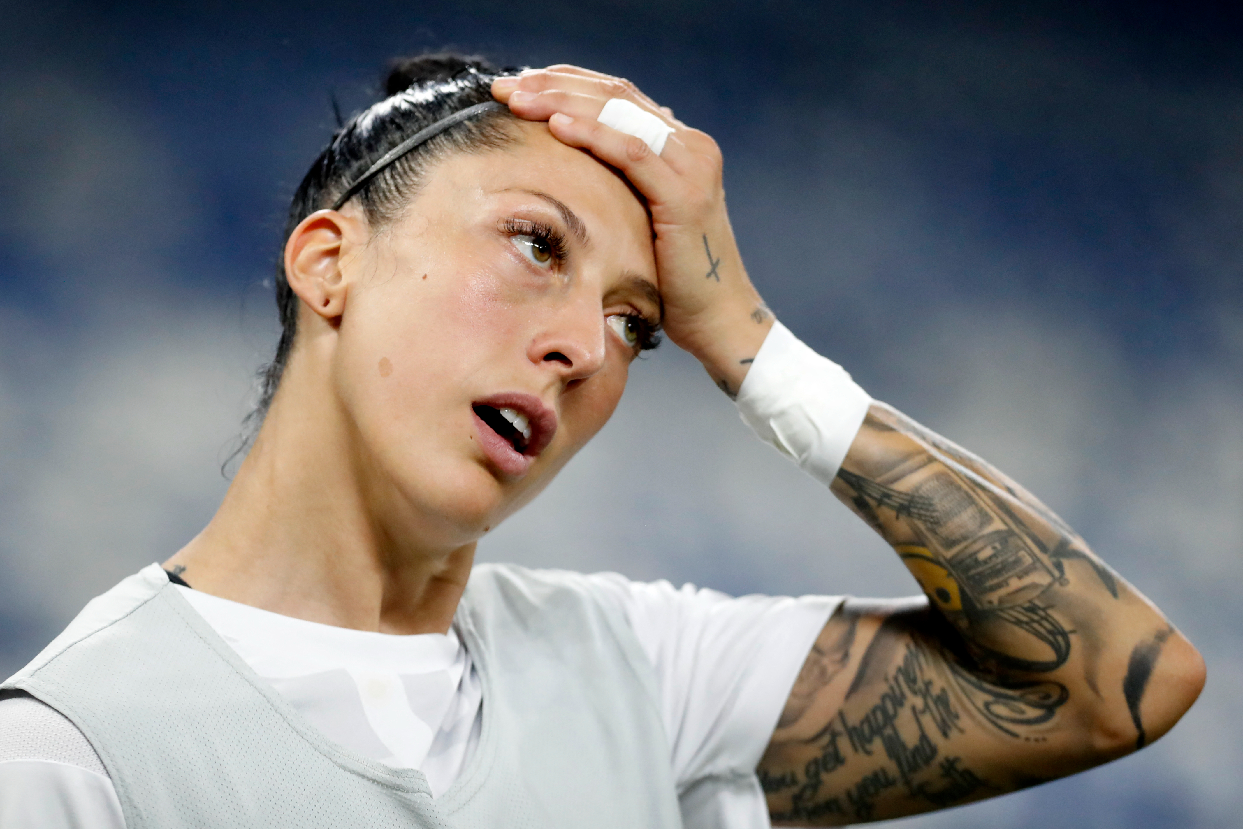 Jenni Hermoso accuses Spanish FA of intimidation with squad announcement