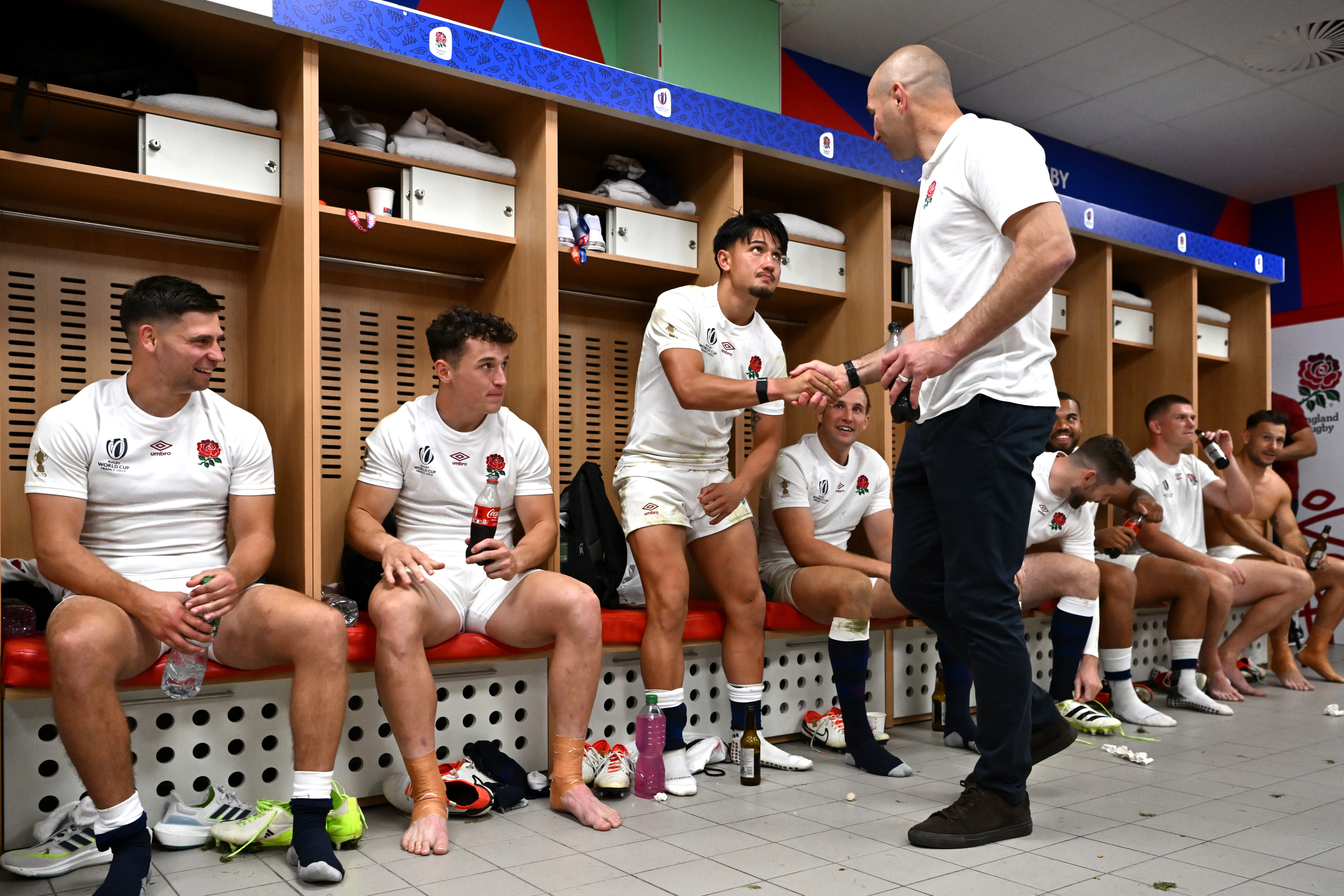 Rugby World Cup: Steve Borthwick hails Owen Farrell and Marcus Smith as England hammer Chile