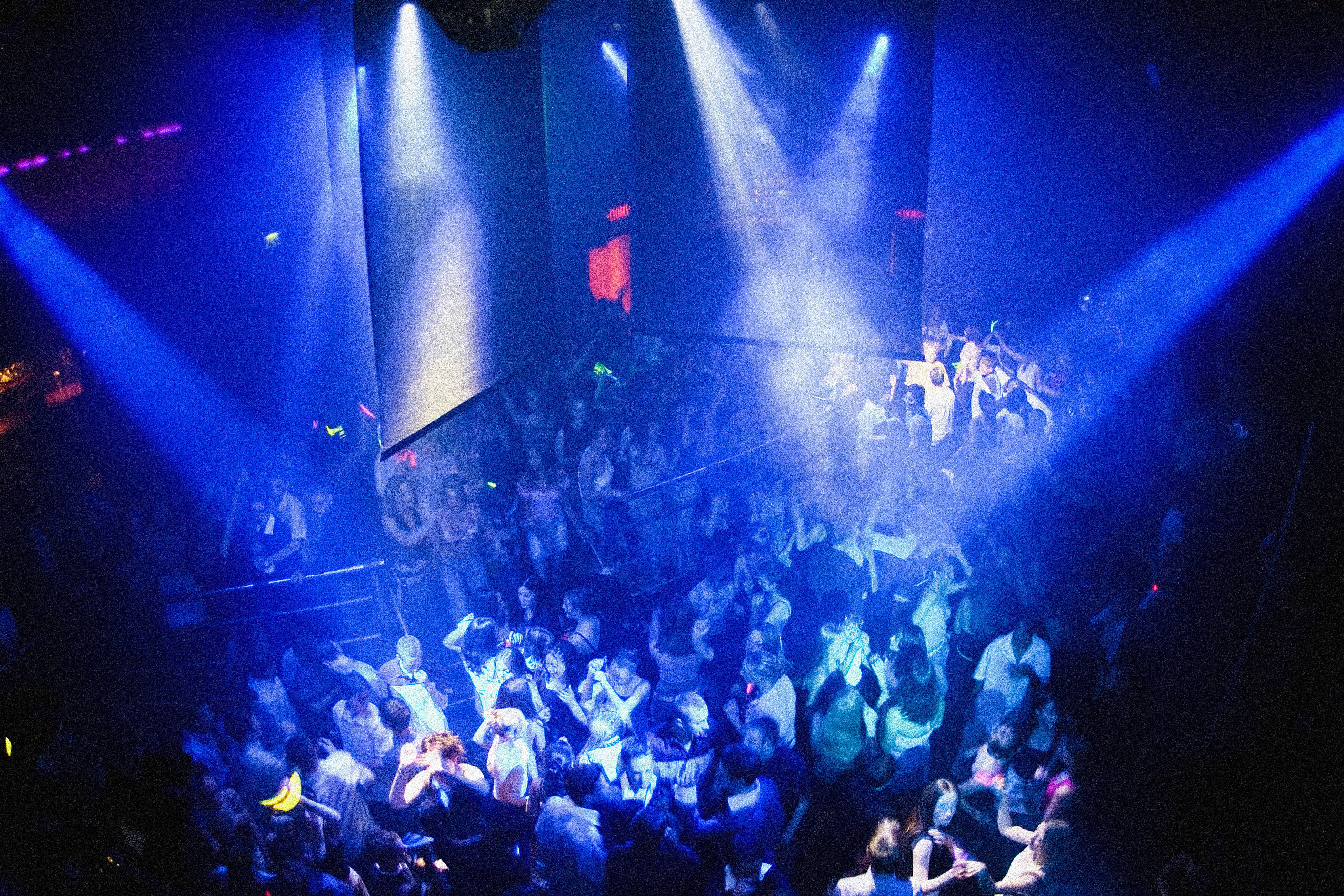 Devastating new report reveals 3,000 clubs, bars and pubs have shut in London since the pandemic