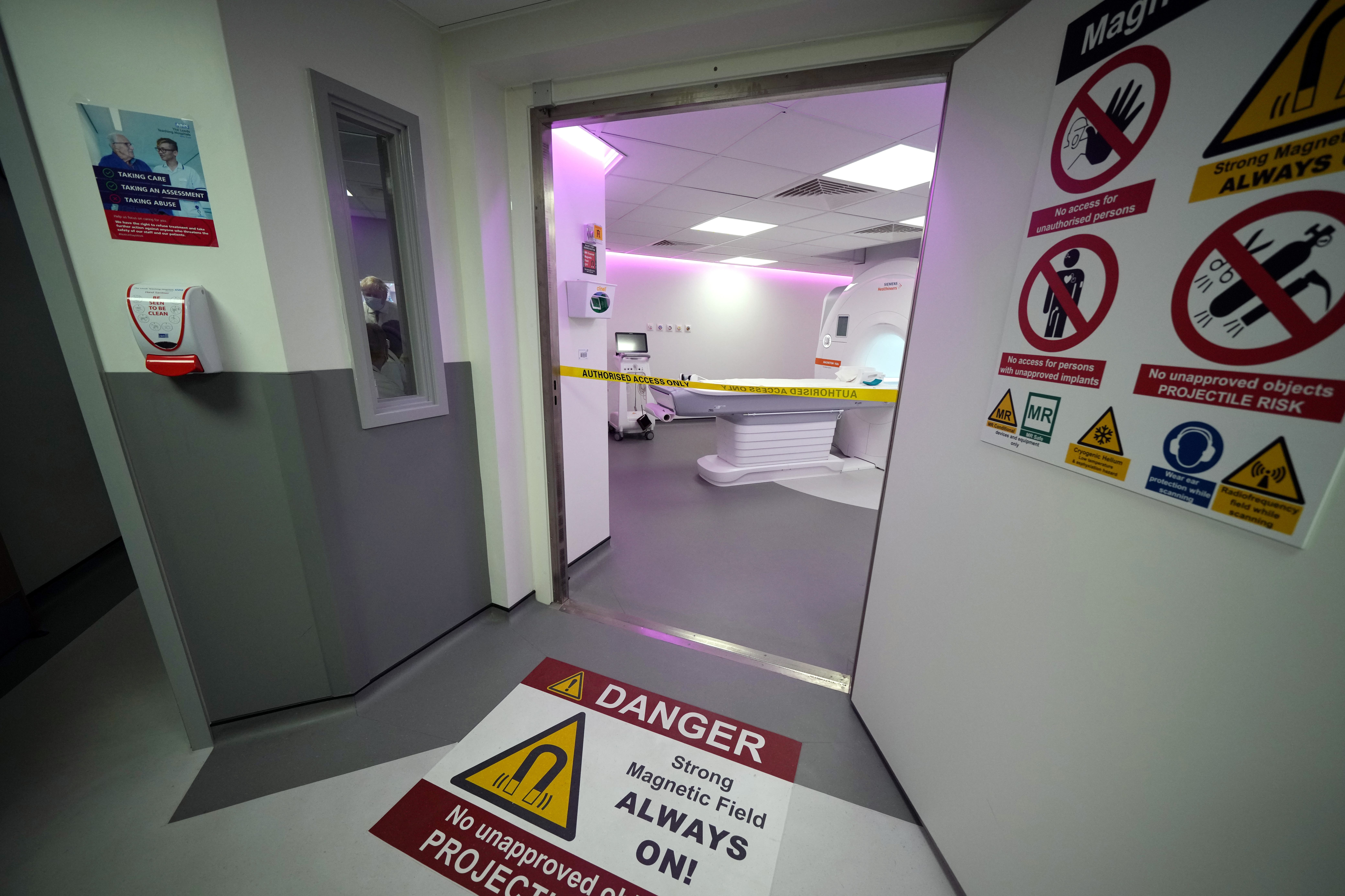 Study finds prostate cancer patients need fewer radiotherapy sessions