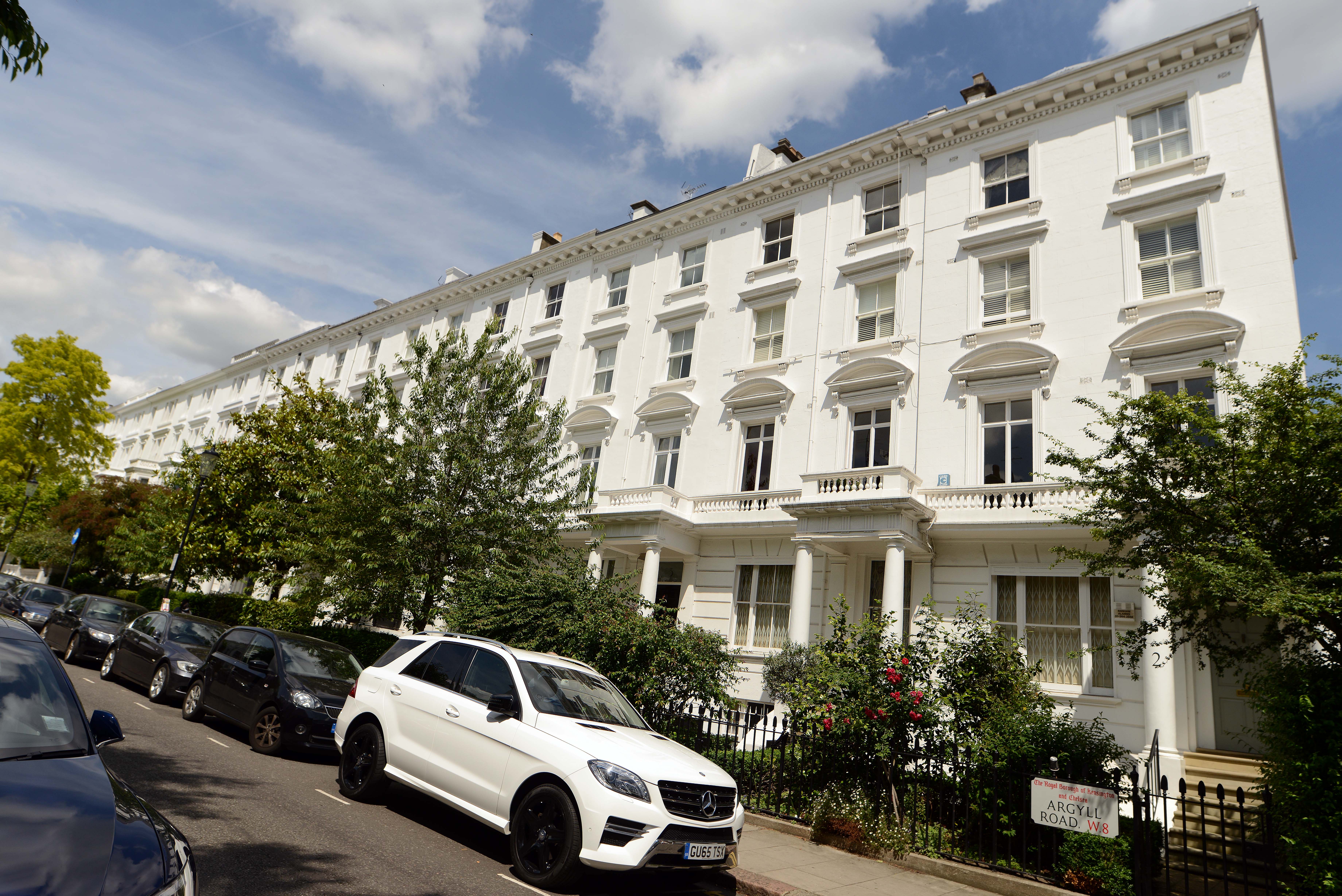 Kensington mansions