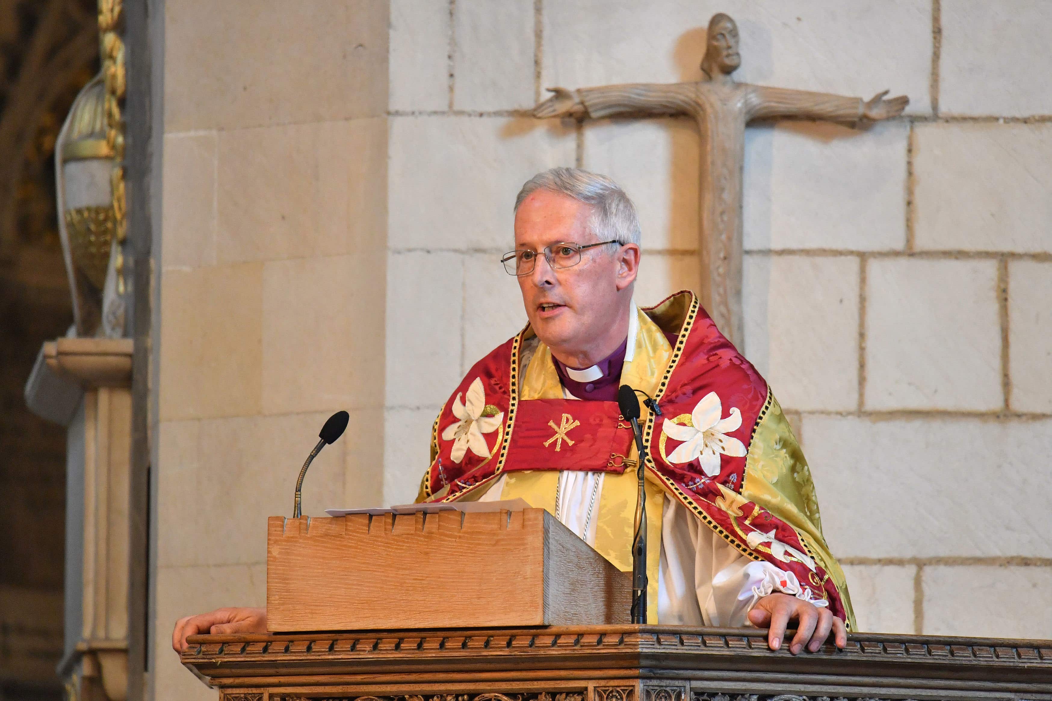 Rhetoric around asylum seekers reaching new lows, bishop tells Home Secretary