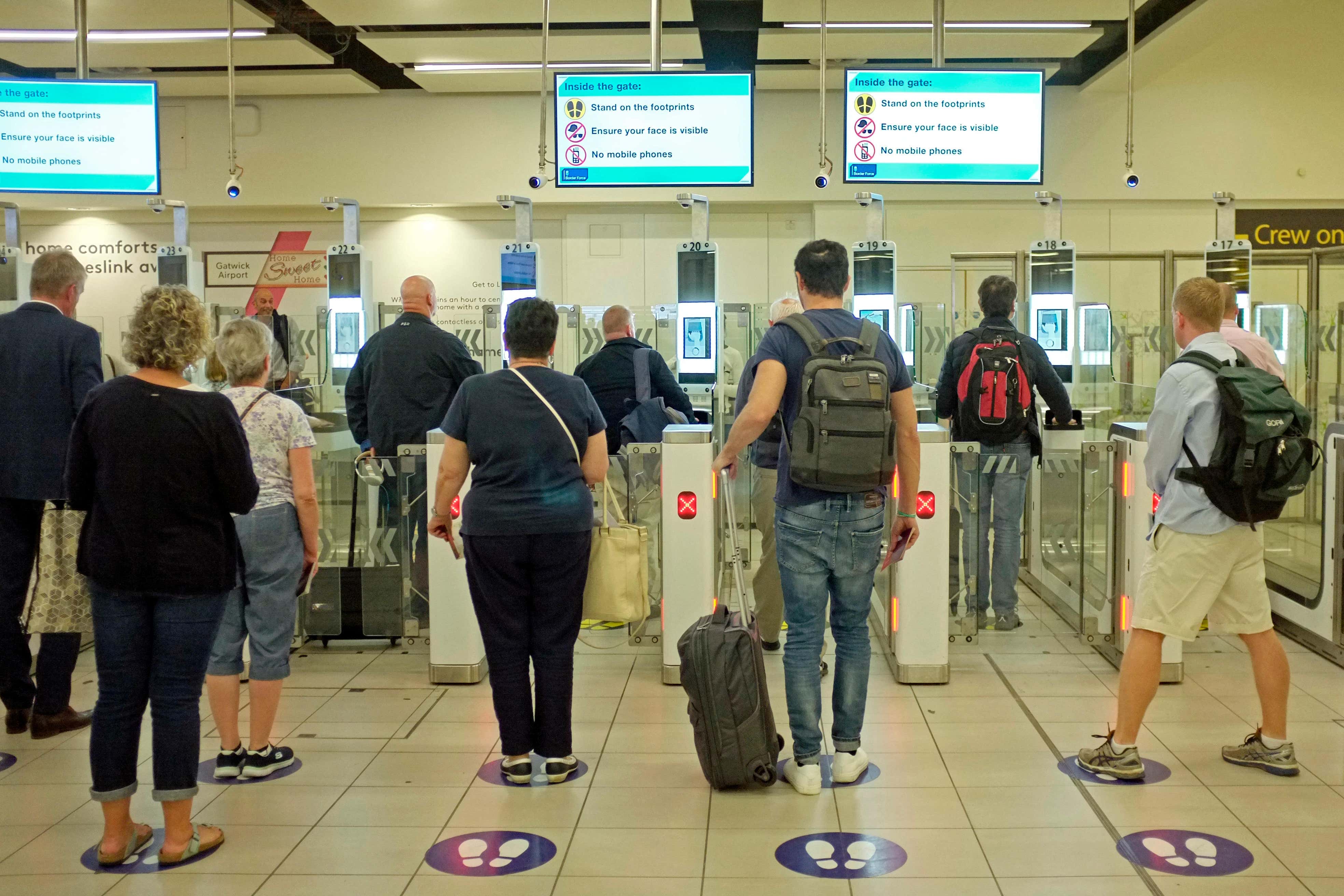 British travellers to dodge passport queues by using European e-gates