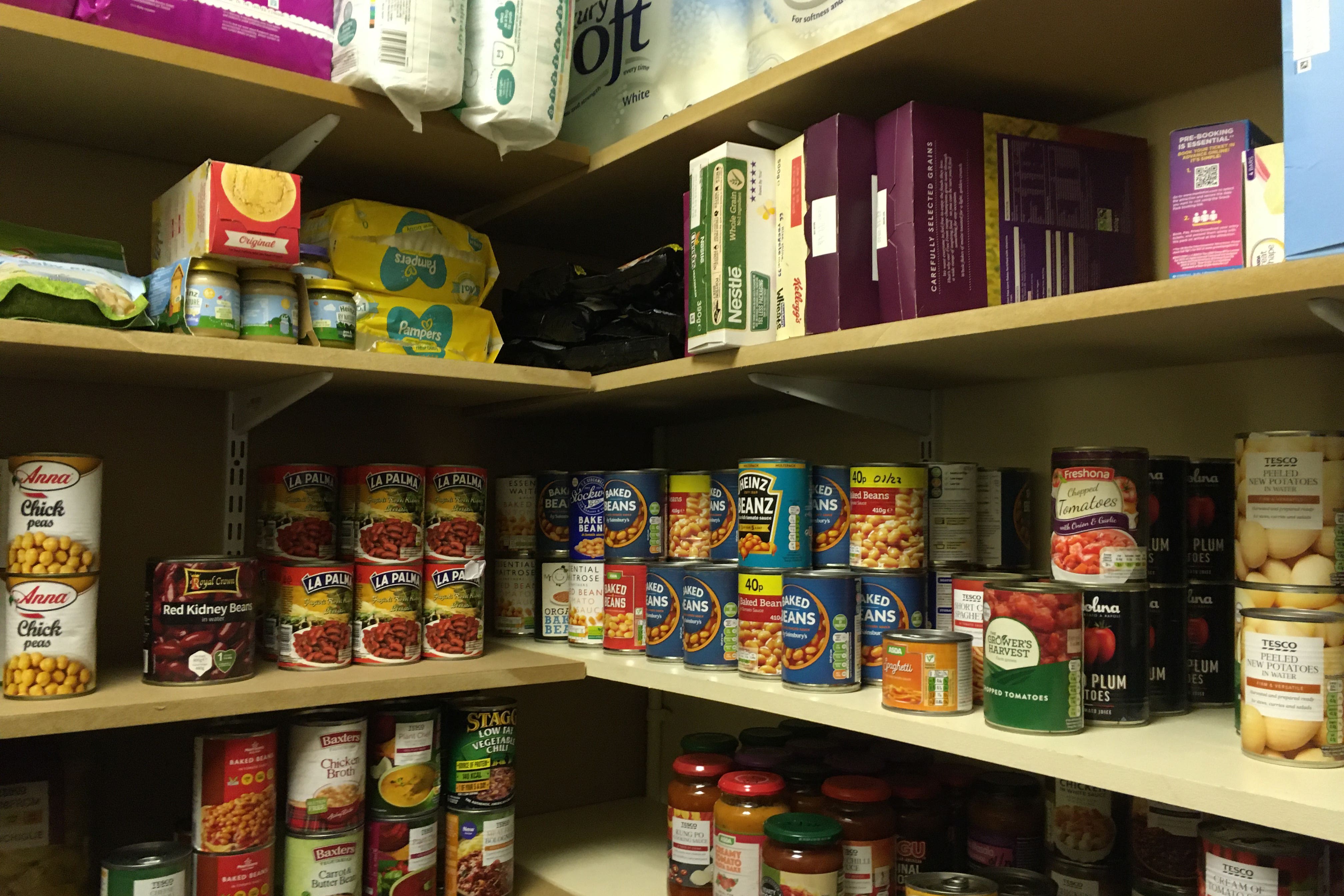 Research reveals there are more school-based than regular foodbanks nationwide