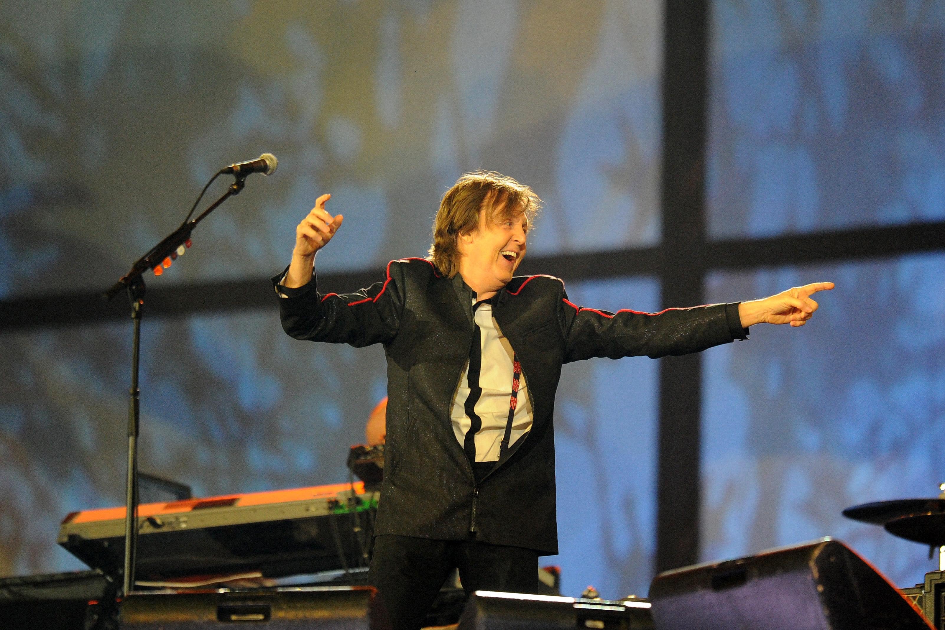 Paul McCartney’s 2012 Olympics boots on auction for Meat Free Monday campaign