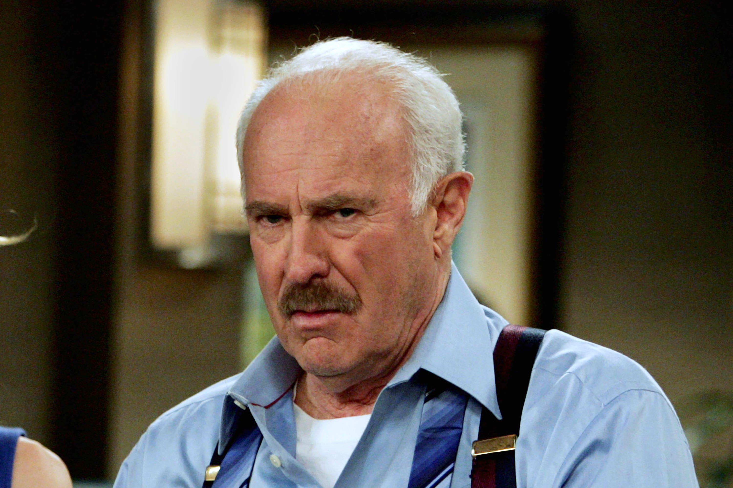 Lily Tomlin among stars to pay tribute to late US actor Dabney Coleman