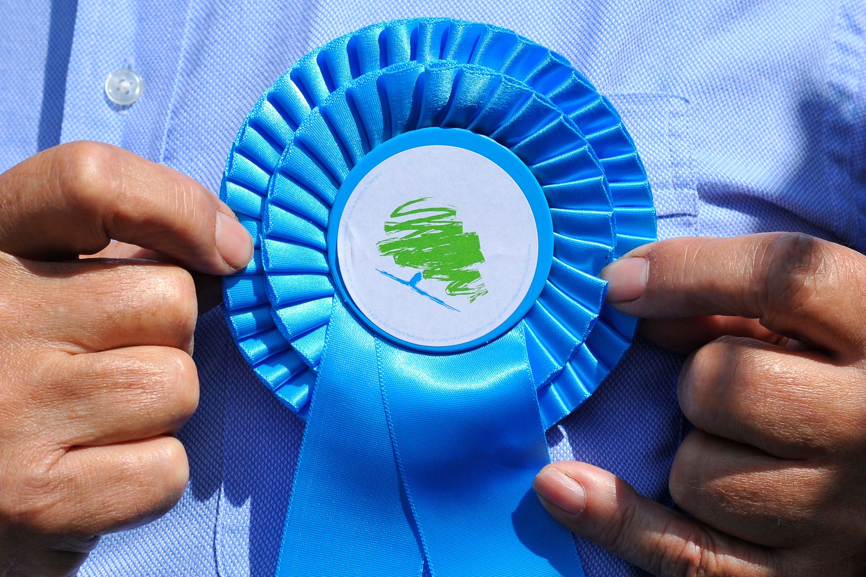 Conservative candidate apologises to voters for government’s ‘poor policies’