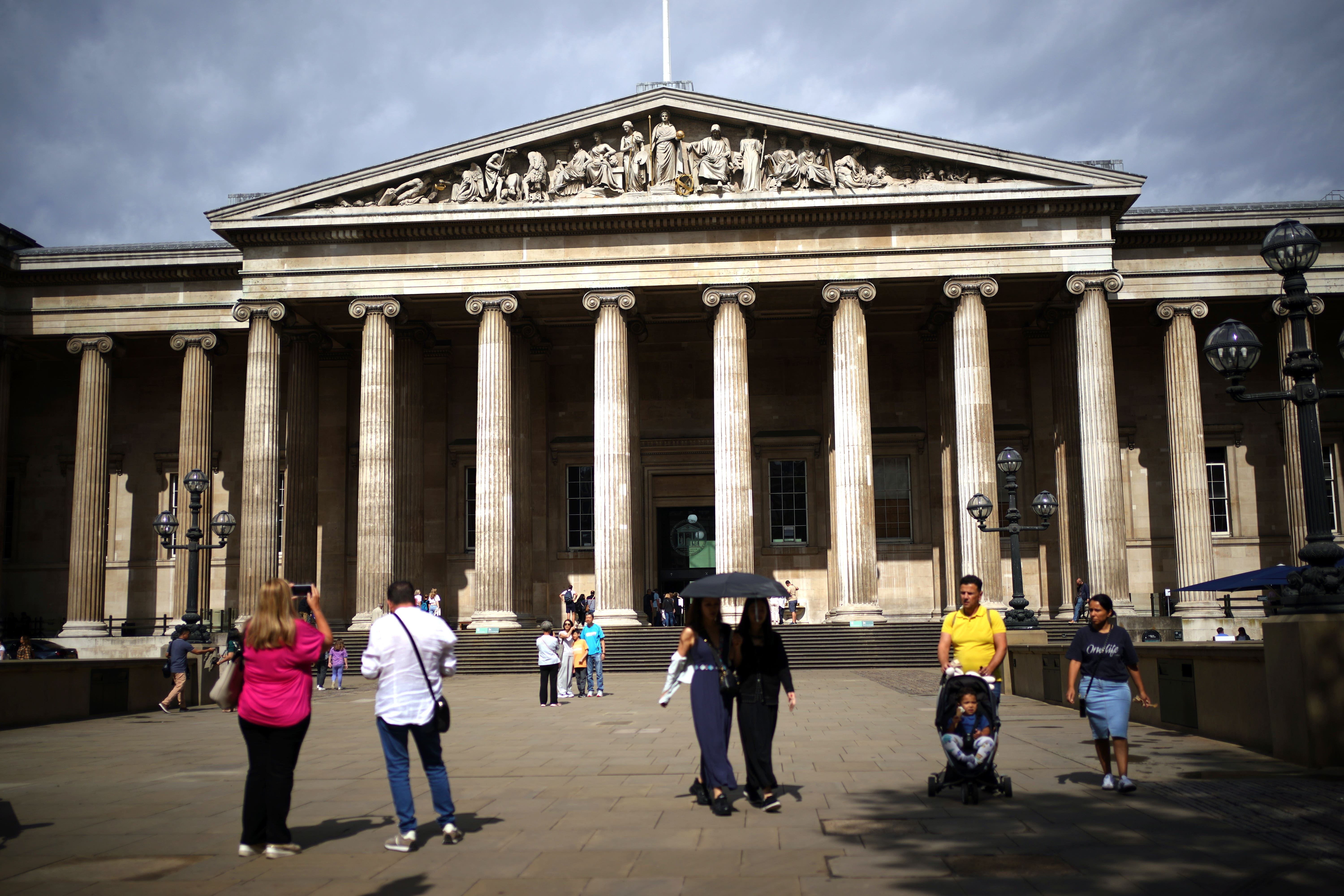 British Museum boss wants to charge tourists entry and share marbles