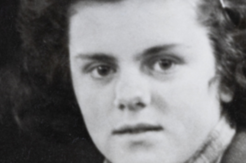 Physics pioneer, 98, honoured 75 years after discovery