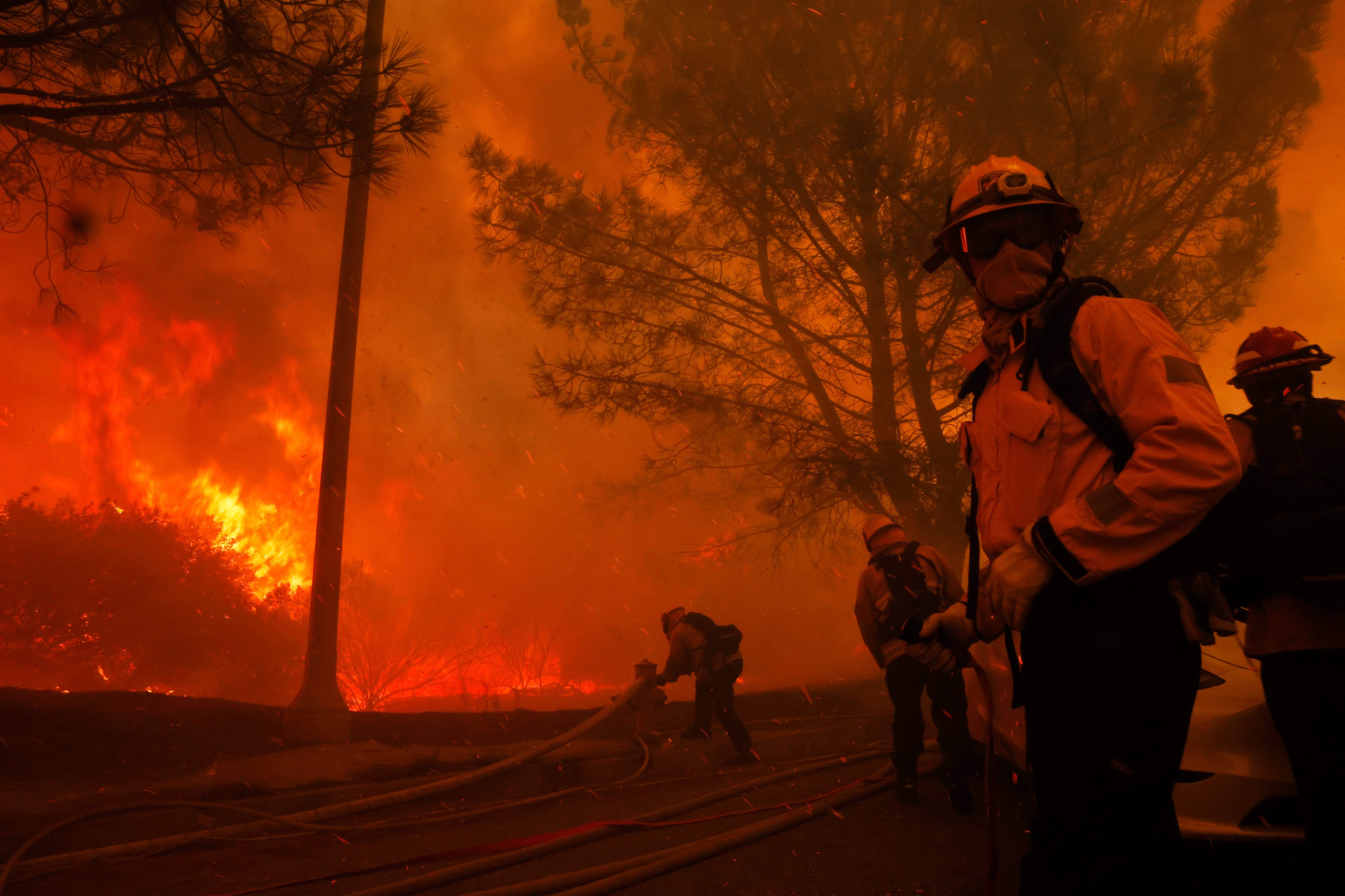 Hollywood cancels film premieres as firefighters battle ‘extreme’ wildfire