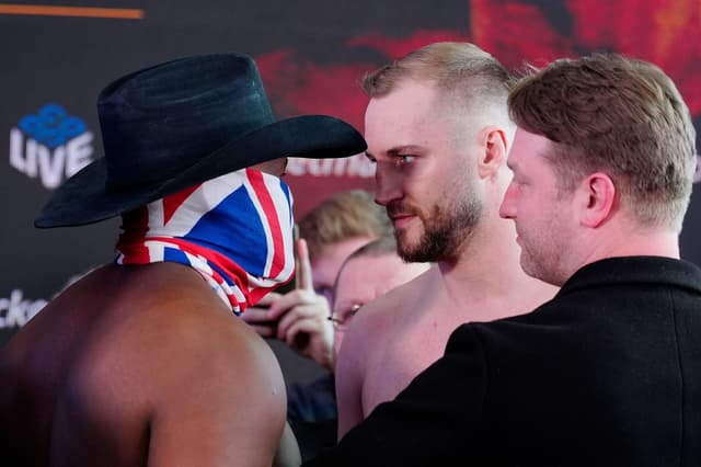 Derek Chisora and Otto Wallin face off at their final weigh-in