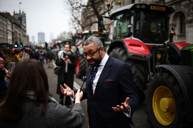 BRITAIN-POLITICS-FARMERS-AGRICULTURE-TAX-PROTEST