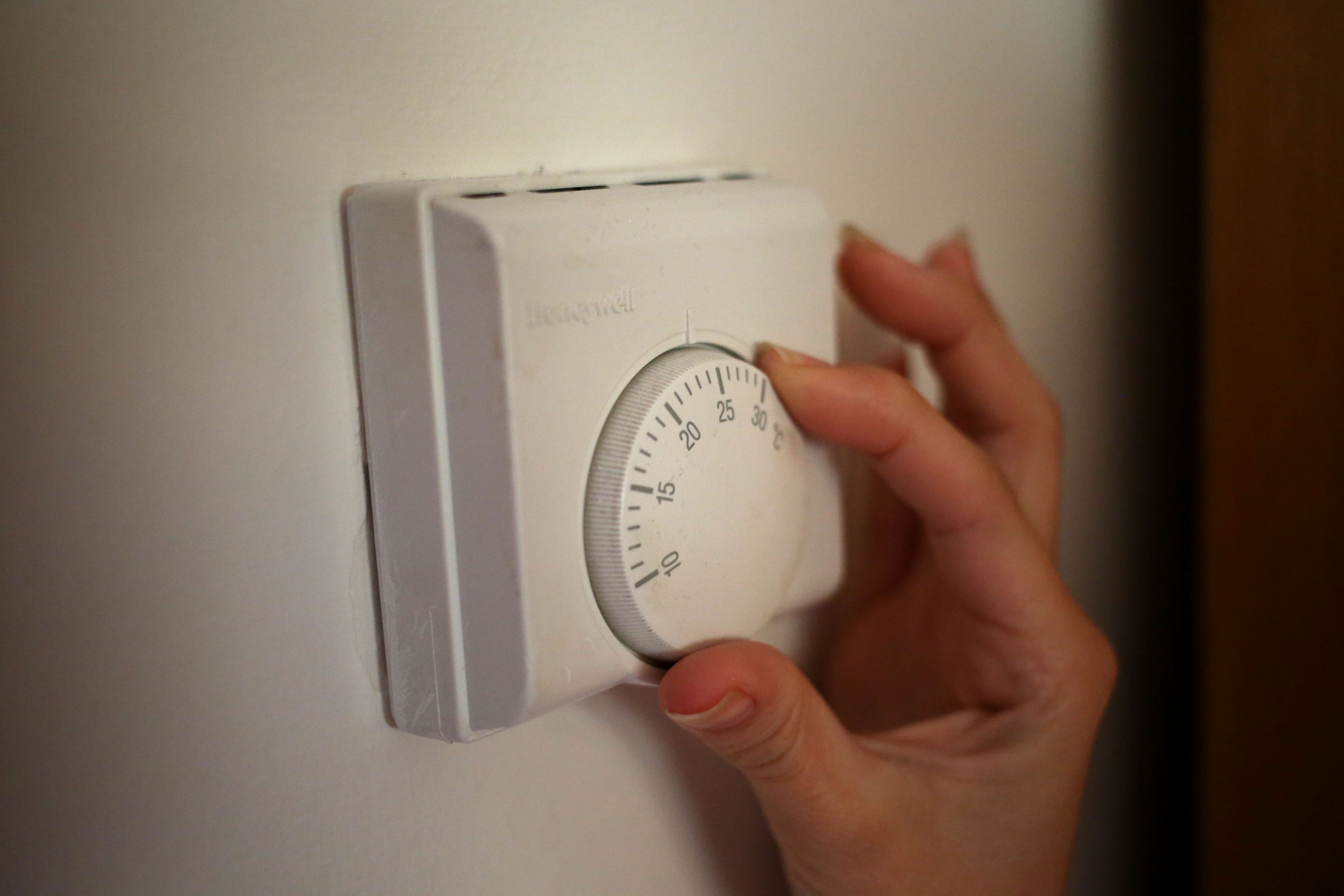 Ofgem reveals ‘low or no standing charge’ energy tariff plan to help cut bills