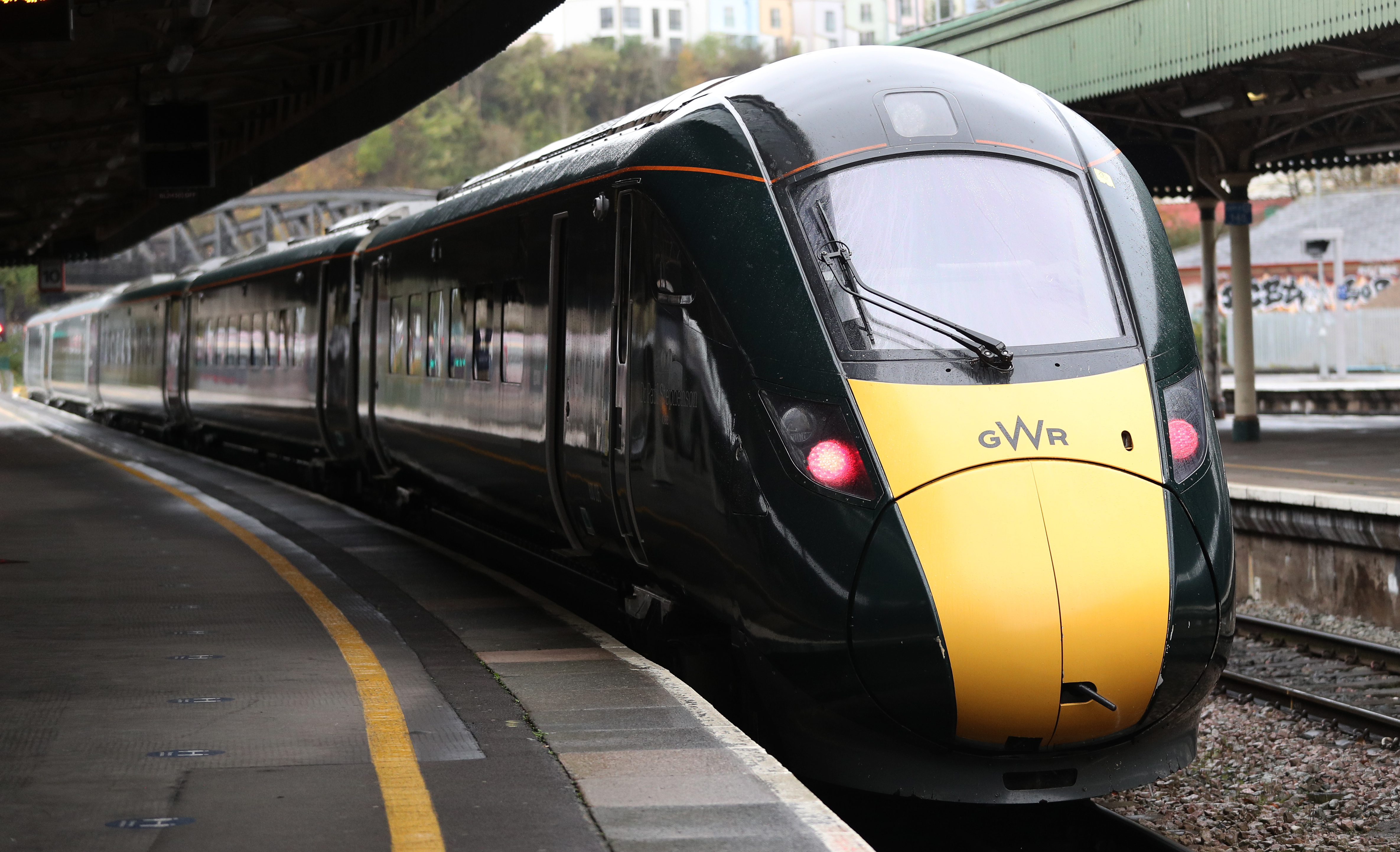 Rail delays: passengers 'missing out on £80m a year' in compensation