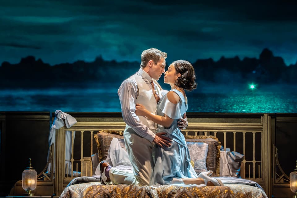 Jamie Muscato & Frances Mayli McCann in The Great Gatsby West End