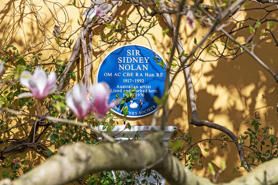 A blue plaque for Sidney Nolan was erected in 2022