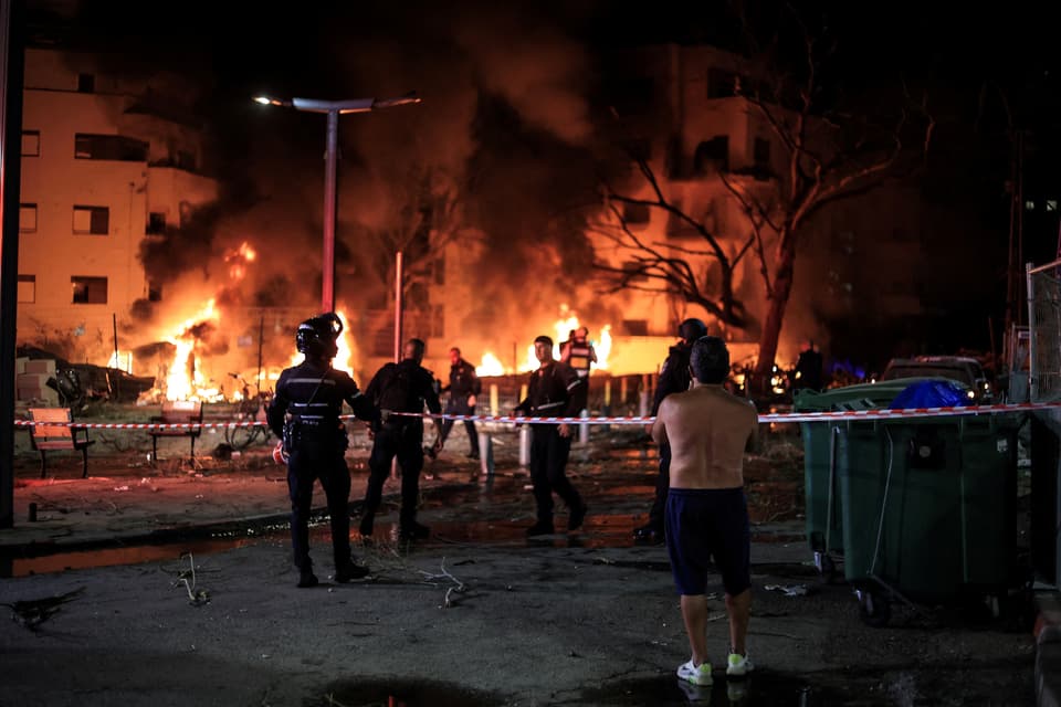 Missiles attack from Iran on Israel