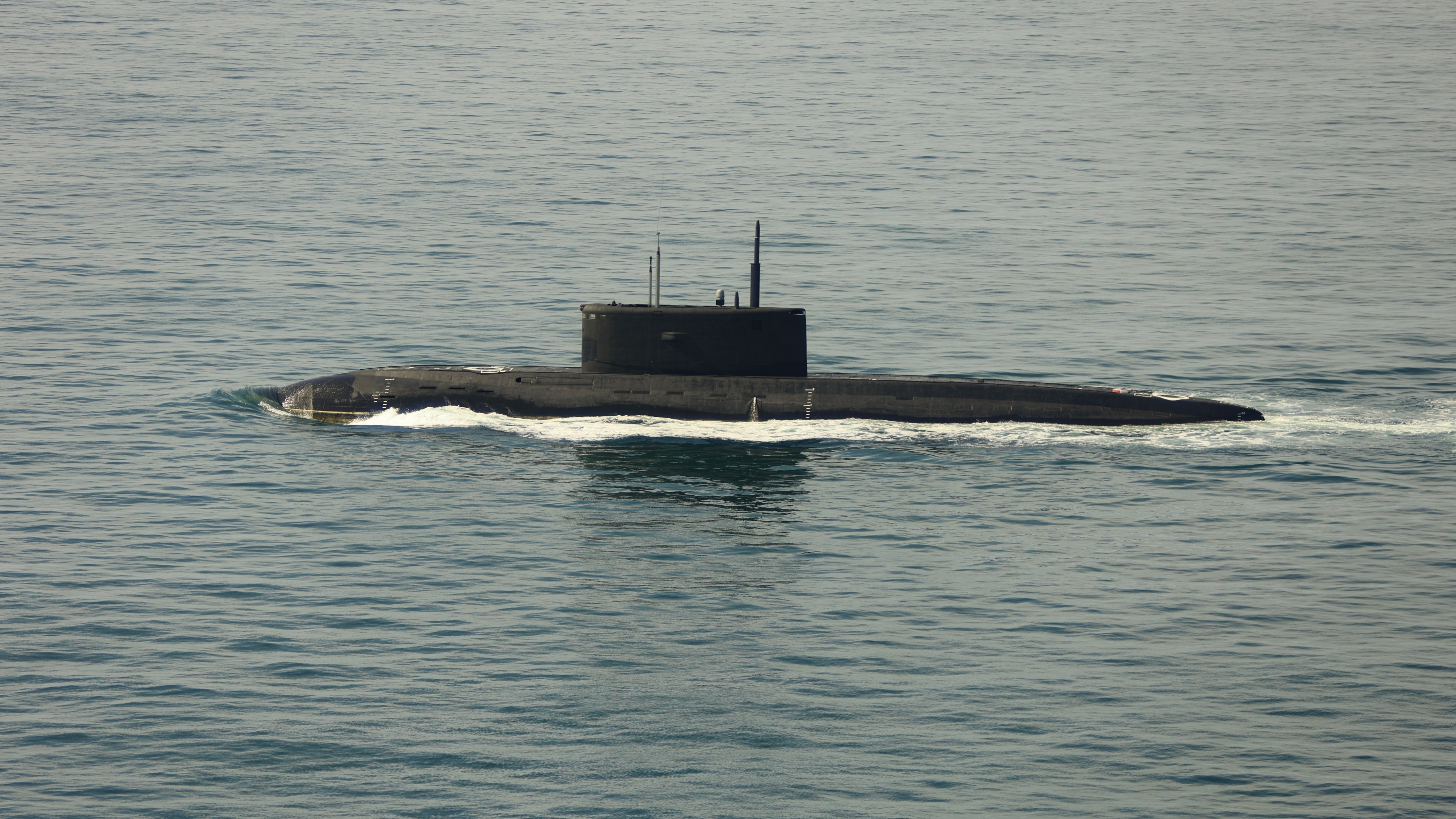 'Wartime' race: Russia submarines to be hunted by new Royal Navy force