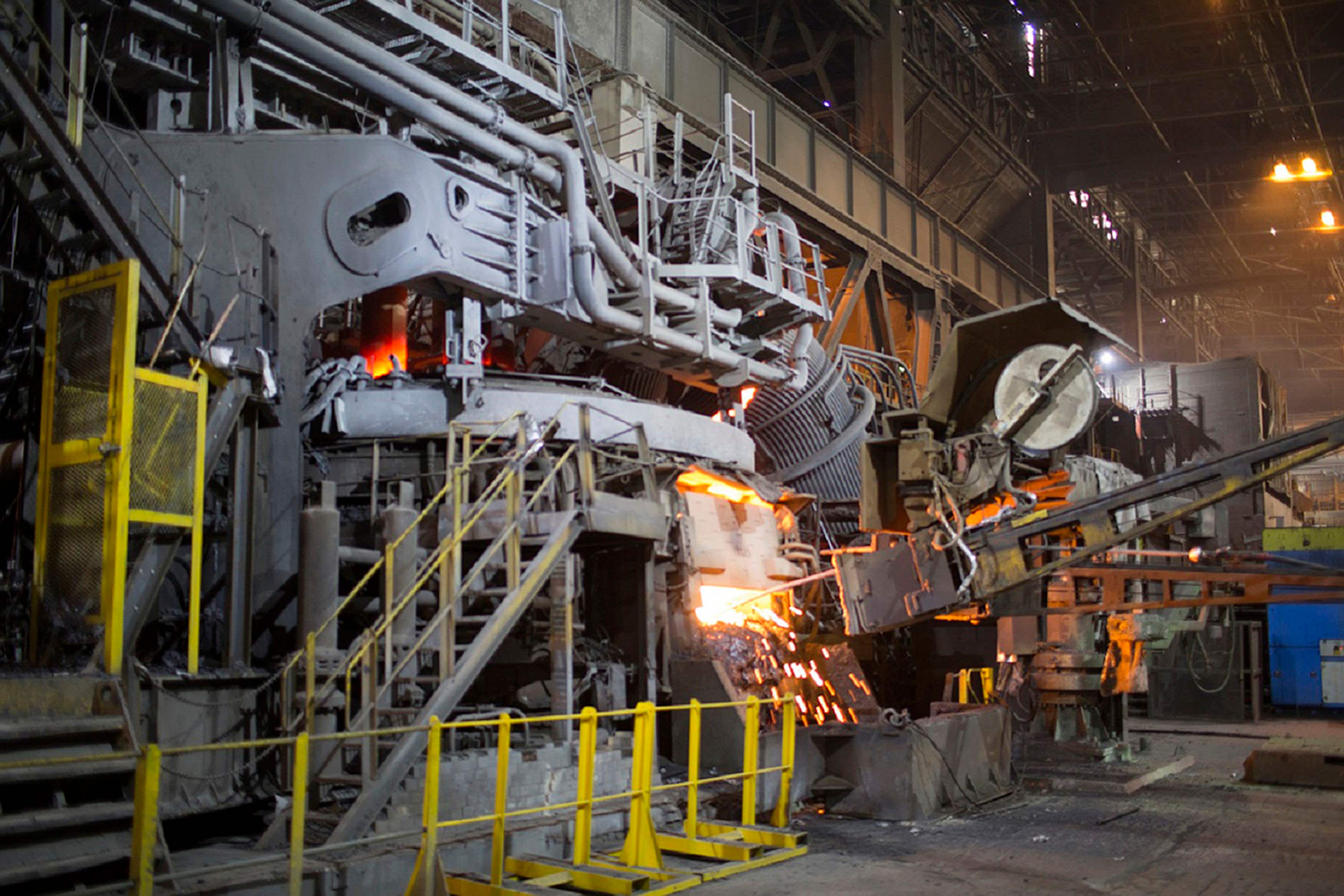 Government takes control of third-largest steelworks after insolvency