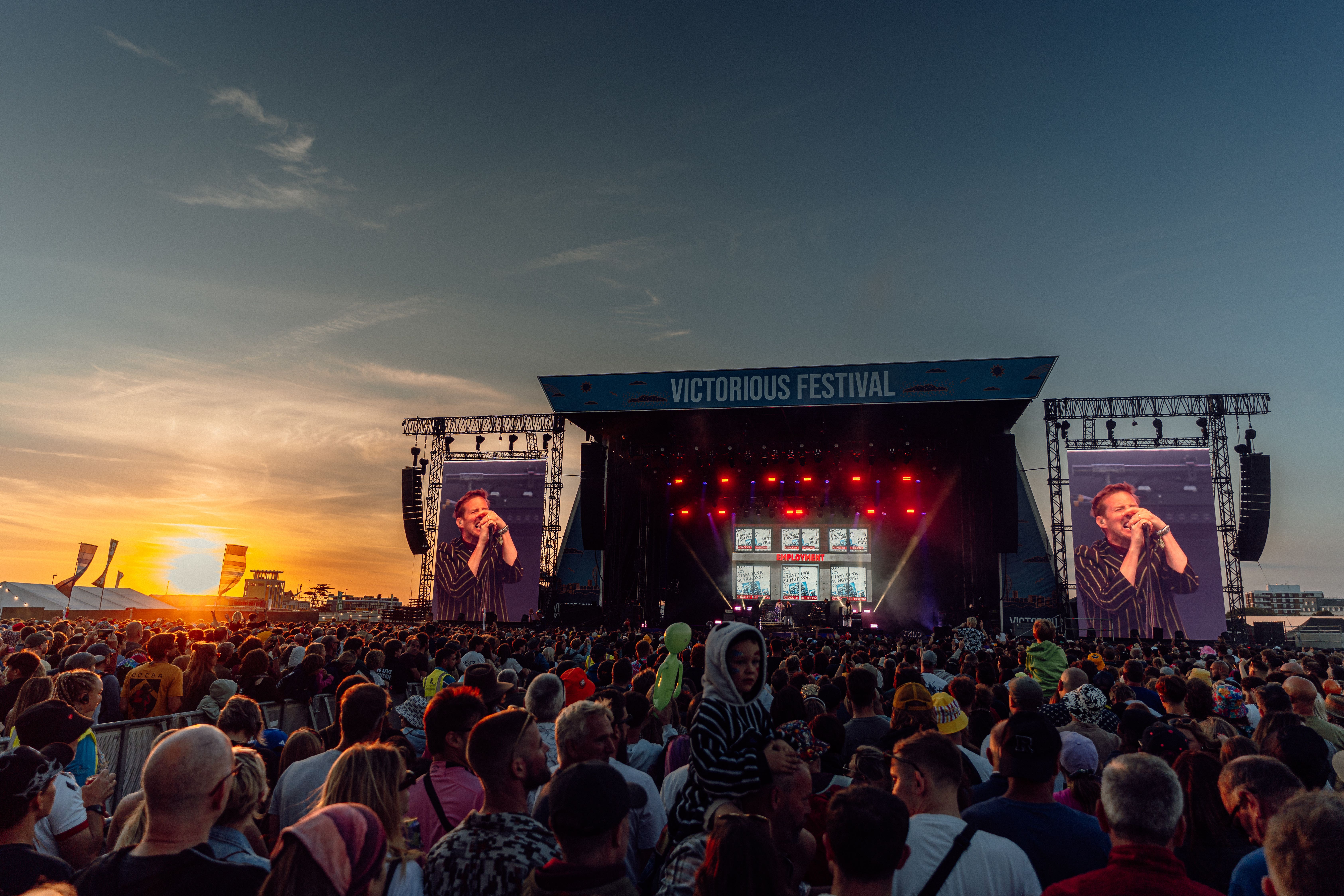 Kings Of Leon to headline last night of Victorious Festival