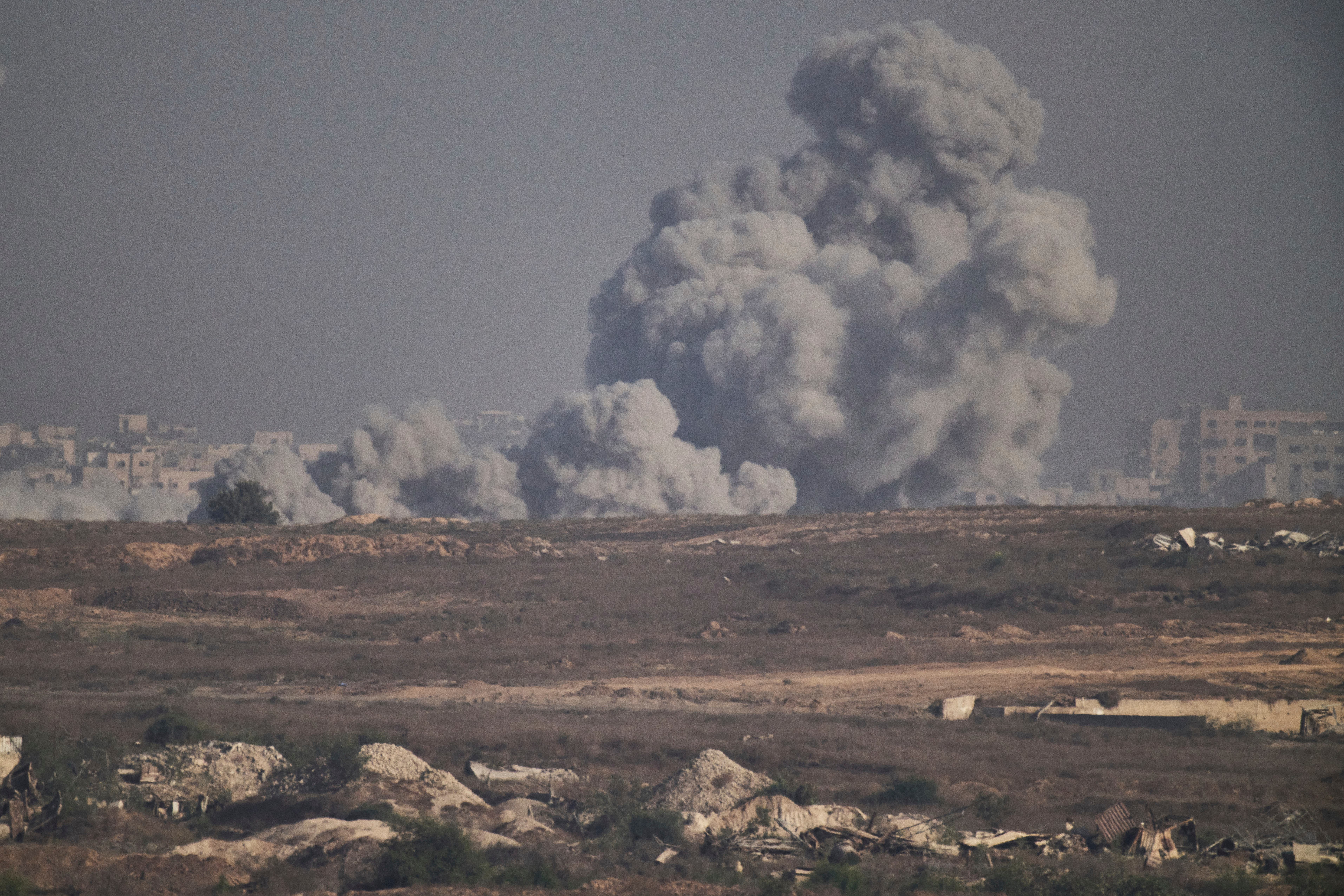 Lammy condemns Israeli strikes on Gaza hospital that killed five journalists