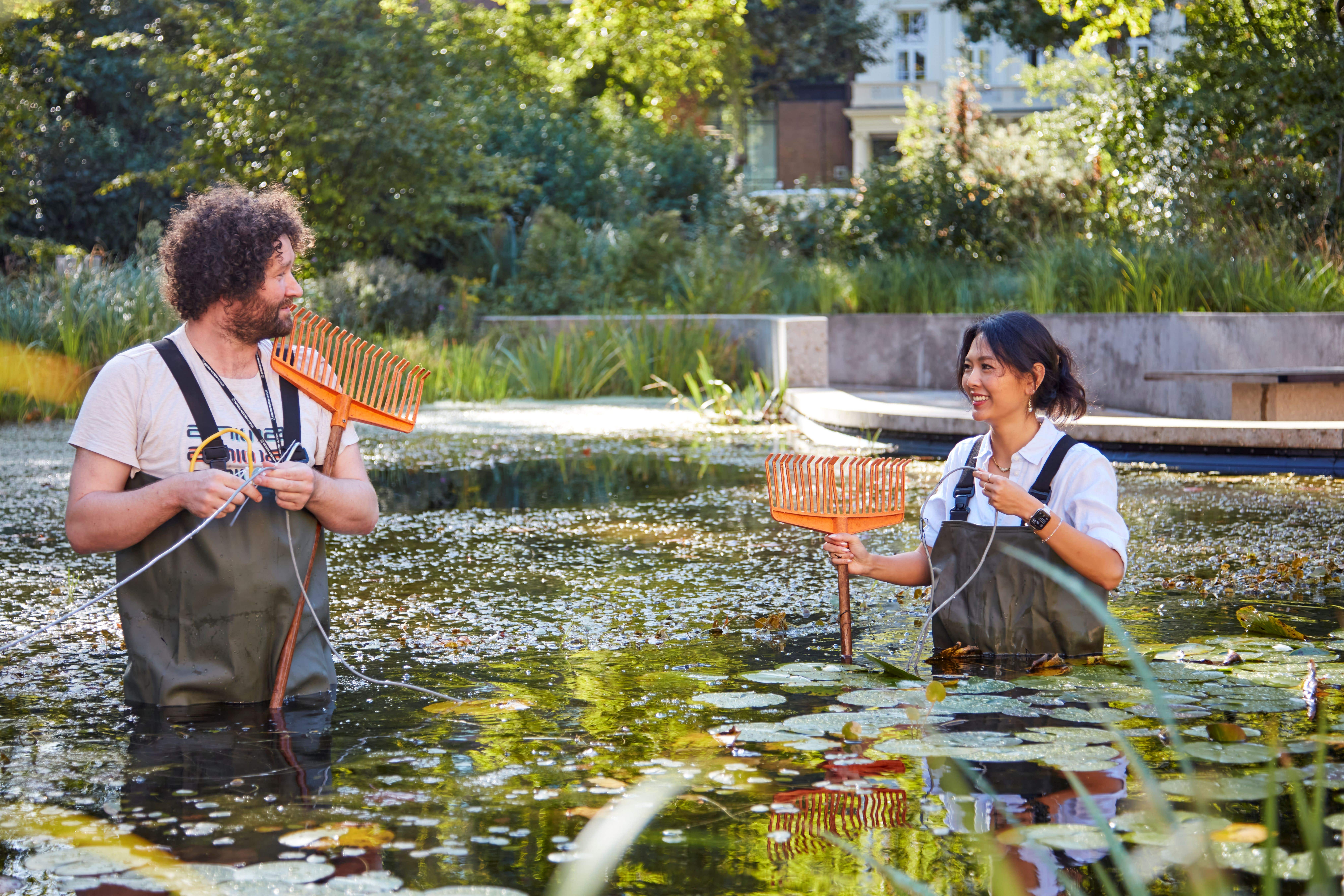 Natural History Museum turns on sensors in high-tech gardens 