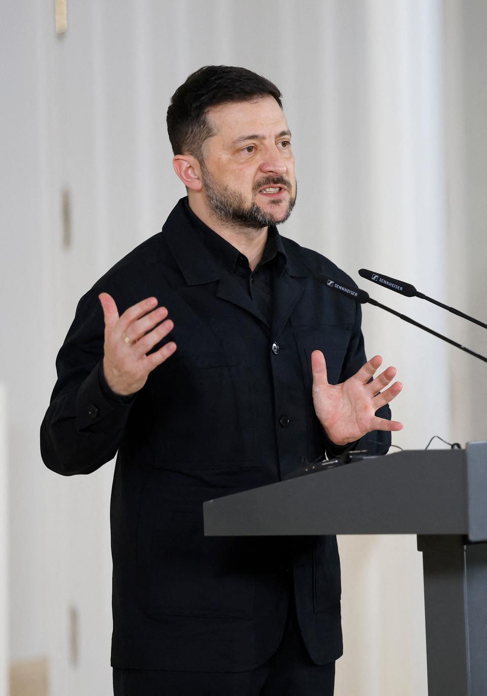 SPAIN-UKRAINE-DEFENCE-DIPLOMACY-POLITICS