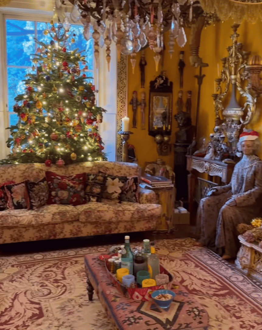 Richard E Grant home Christmas 