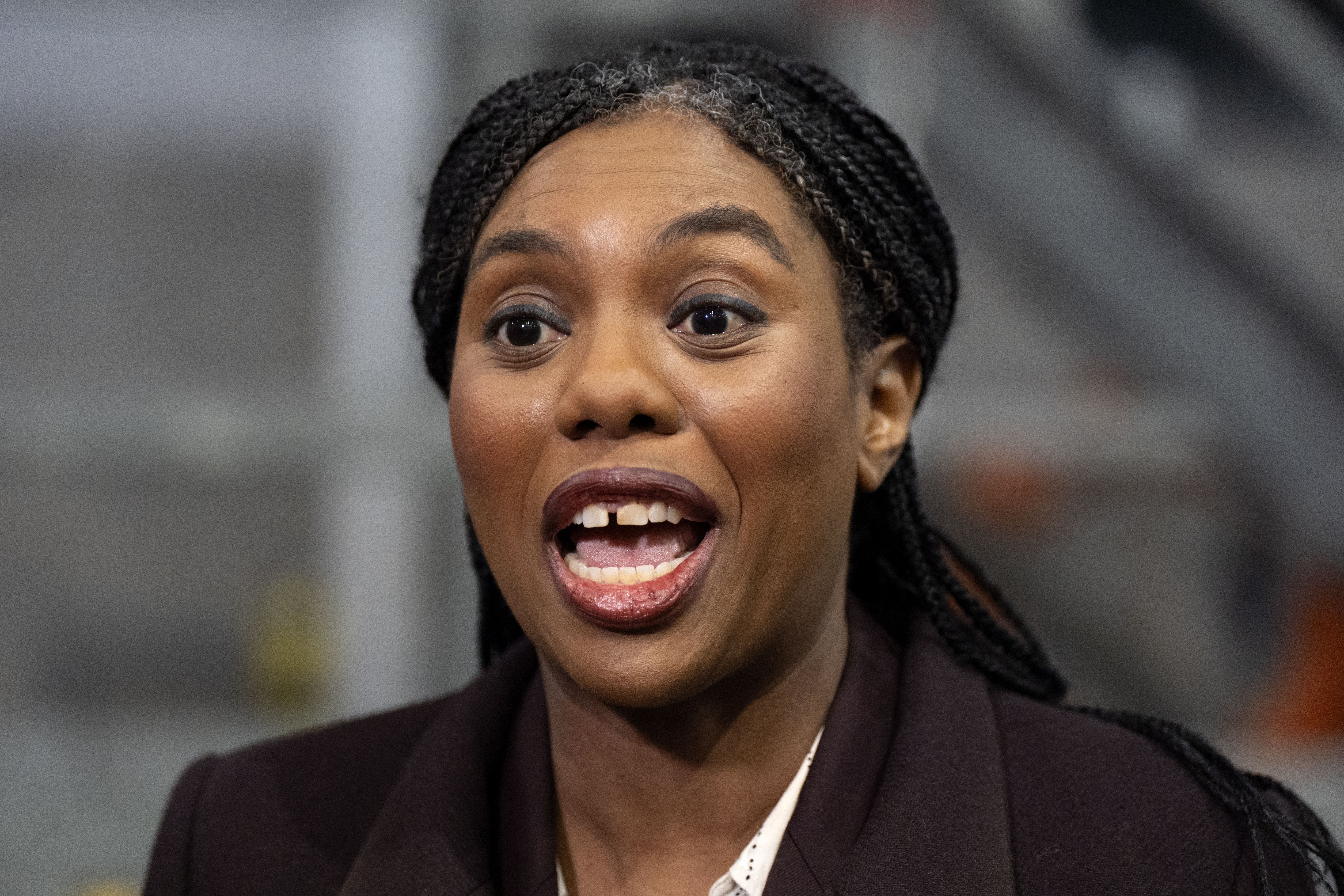 Labour ‘out of step’ on oil and gas, says Badenoch as poll shows support