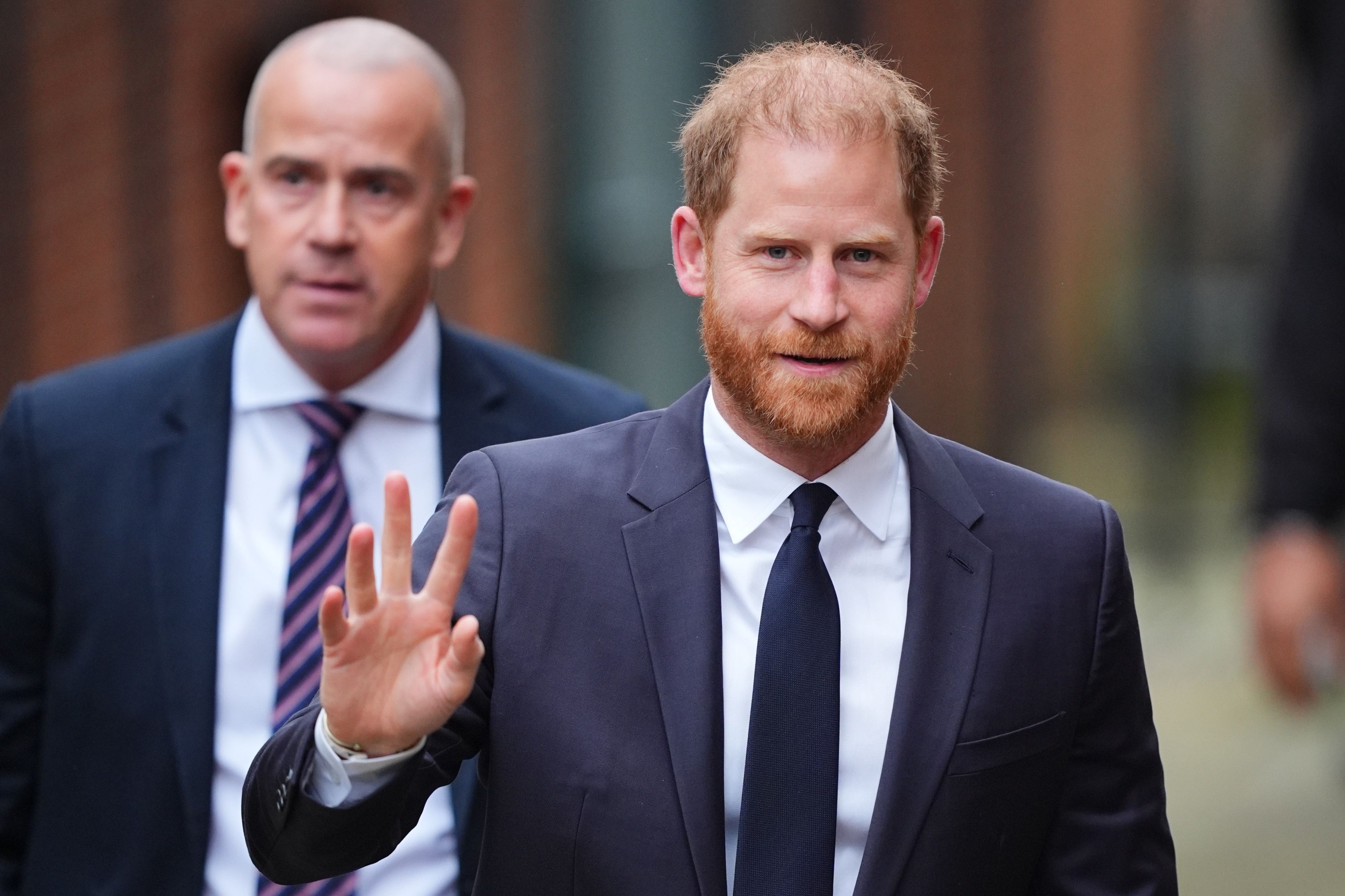 Harry's privacy trial against Daily Mail publisher gets under way at High Court 