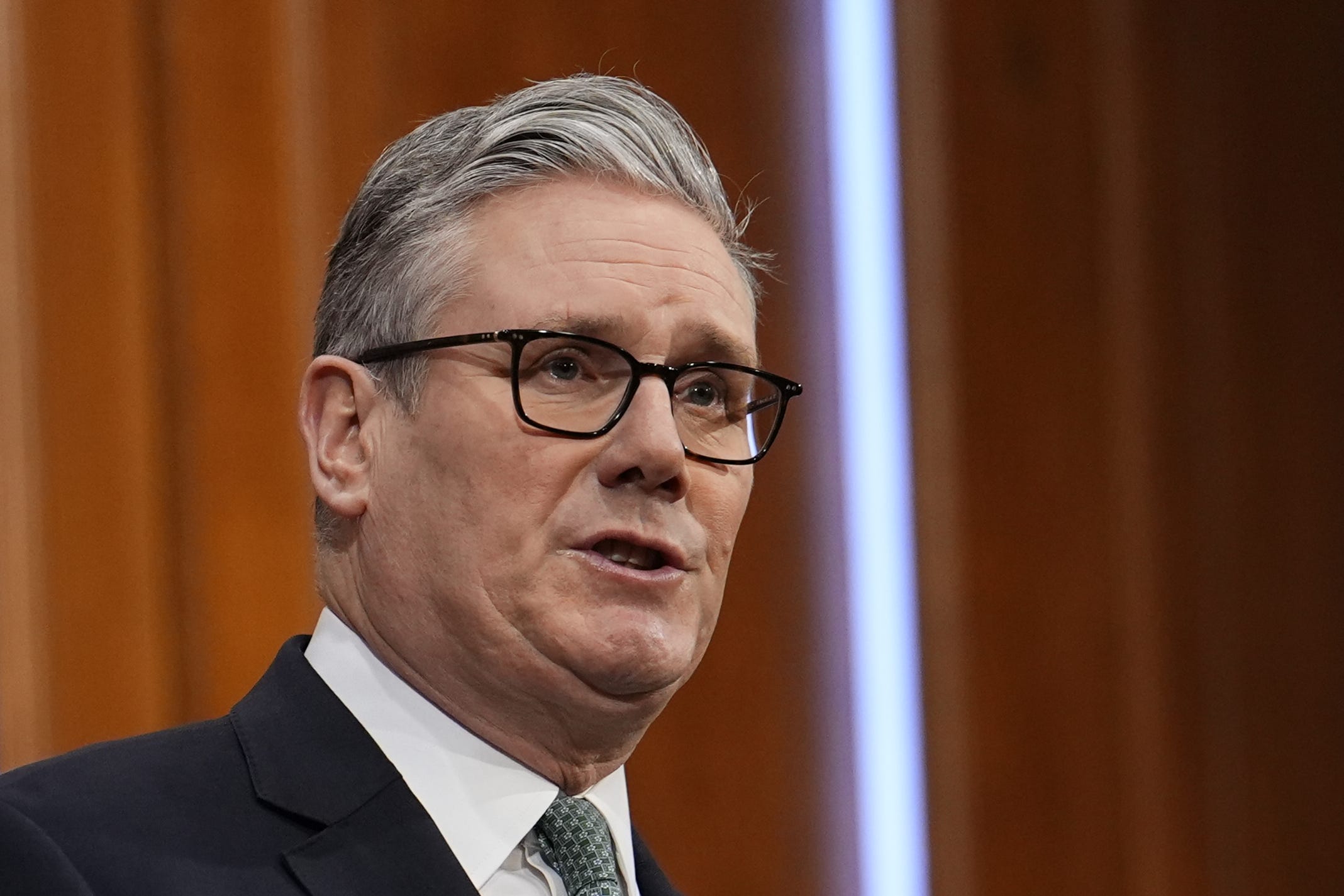 Starmer to visit China this week in bid to build bridges with Beijing