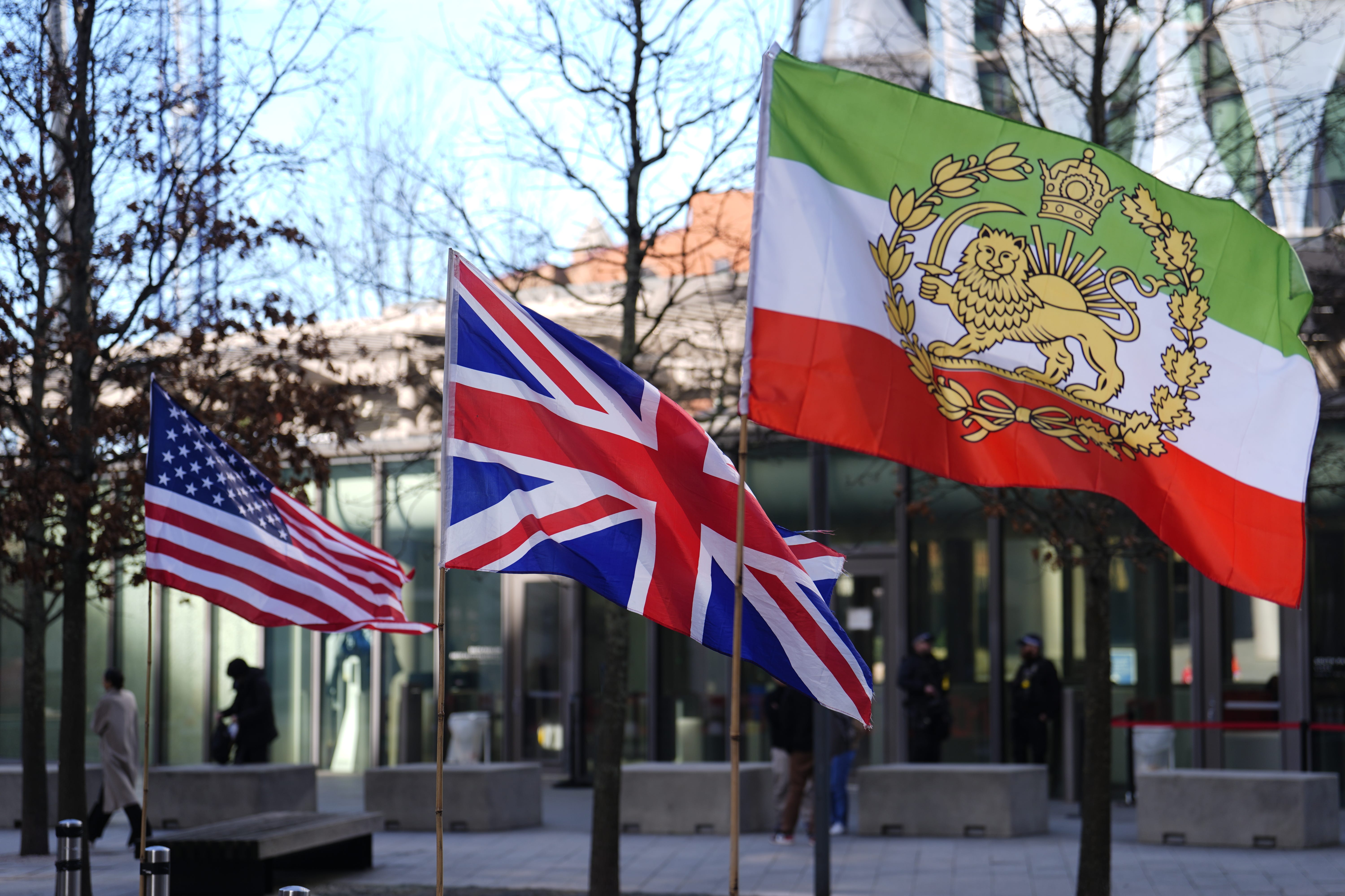Foreign Office and British Chambers of Commerce brief firms impacted by conflict