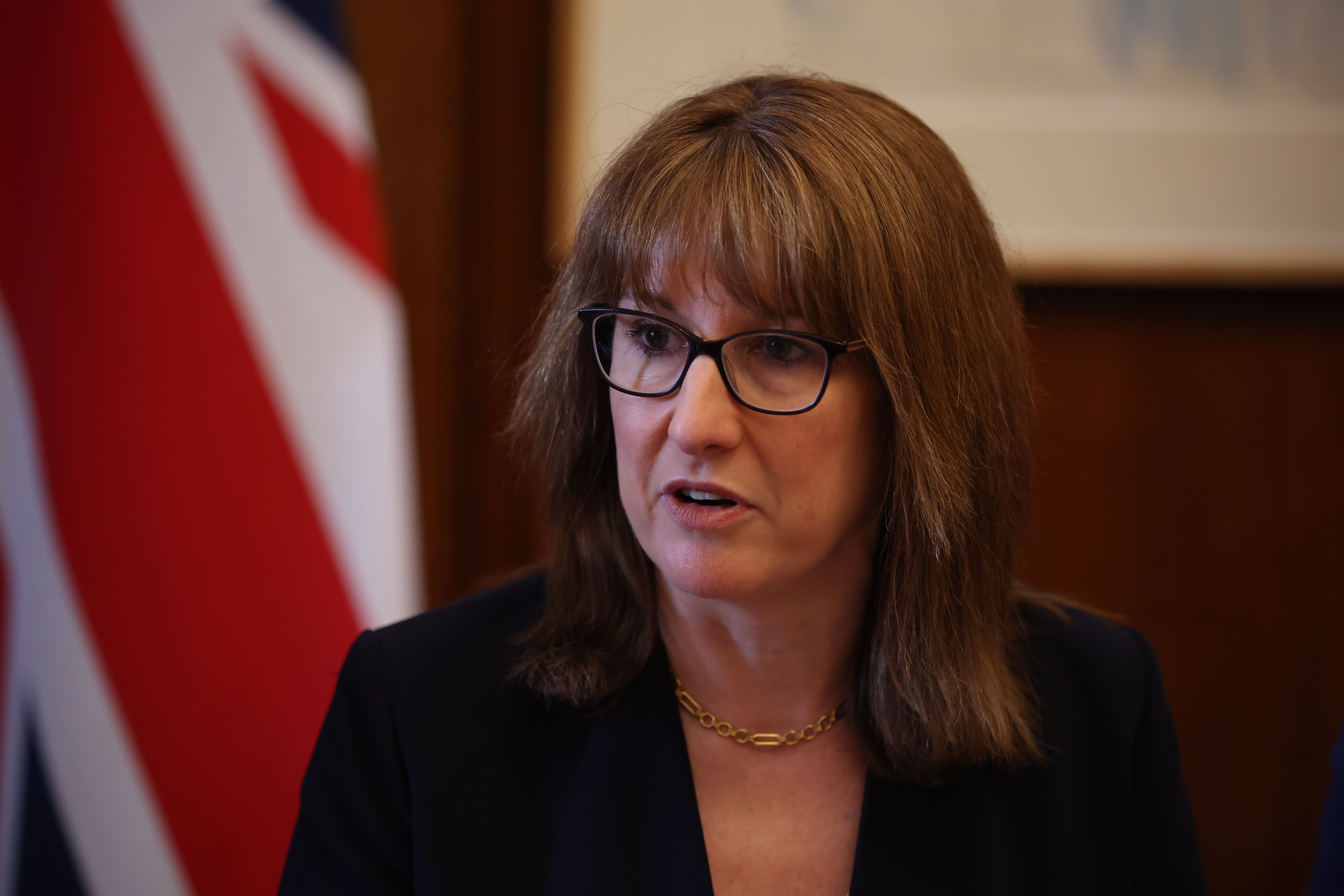 Reeves to pledge ‘fastest AI adoption in G7’ and deeper ties with EU