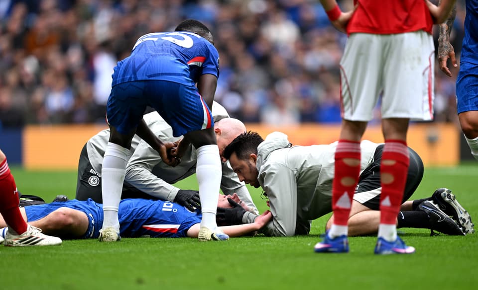 LONDON, ENGLAND - MAY 04: Jesse Derry of Chelsea receives medical treatment during the Premier League match between Chelsea and Nottingham Forest at Stamford Bridge on May 04, 2026 in London, England. (Photo by Darren Walsh/Chelsea FC via Getty Images)